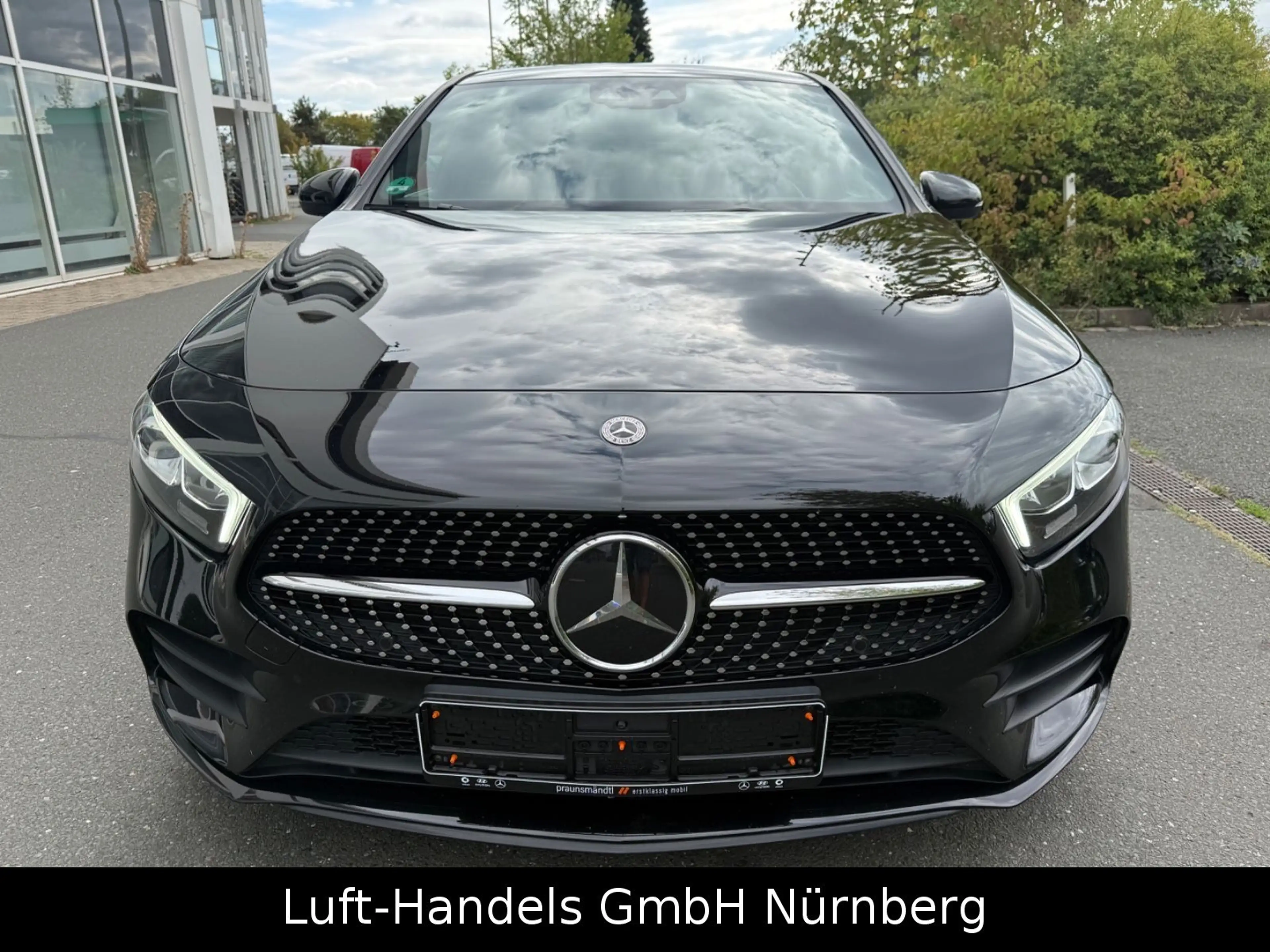 Mercedes-Benz A 180 AMG Line Night-Paket Virtual Kamera Leder — photo 2