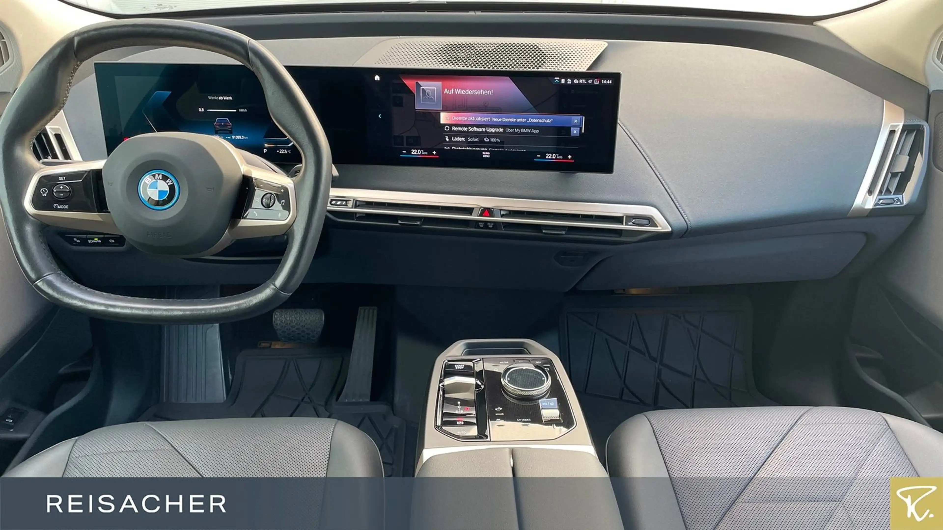 BMW iX A xDrive40 LCPro.DAPro.Laser,360°,HuD — photo 6
