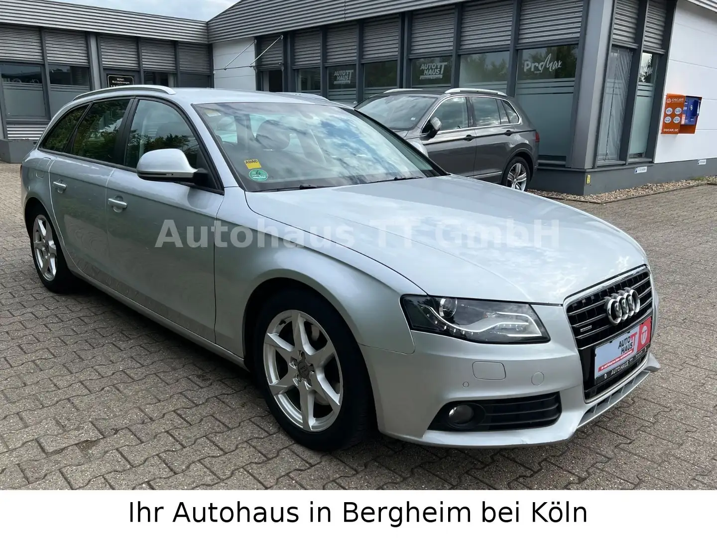 Audi A4 3.2 FSI tiptr. quattro Avant°Navi°Kamera°1.Hd Argent - 2