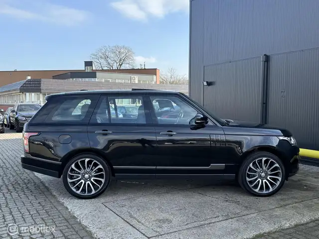 Land Rover Range Rover view 9