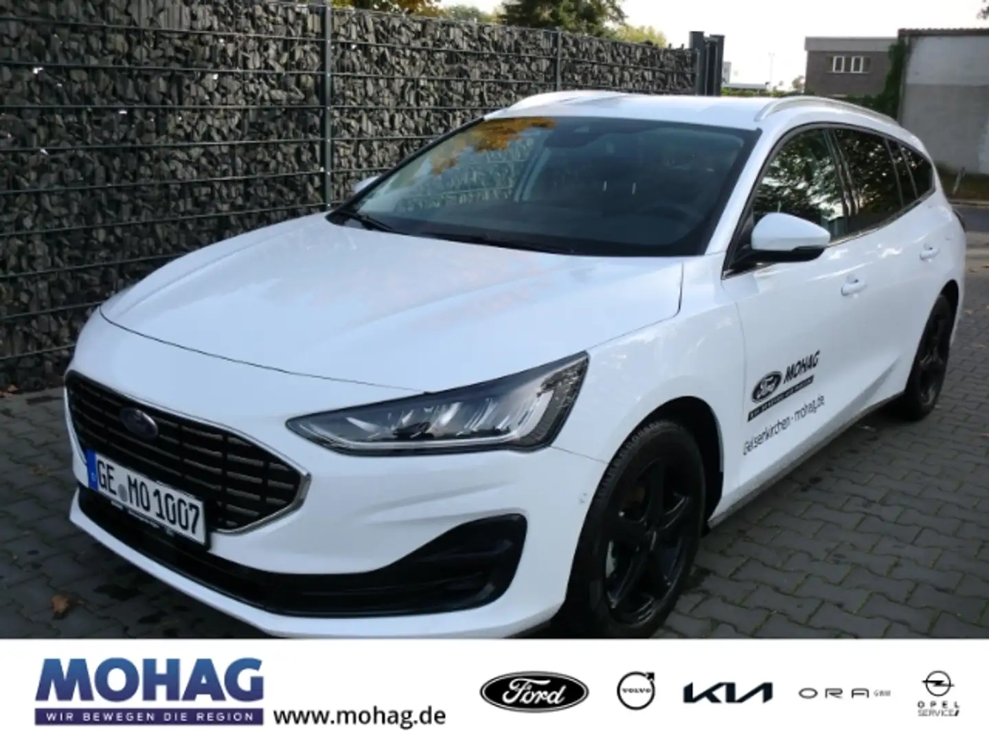 Ford Focus Turnier 1.0 EcoBoost Mild-Hybrid EU6d Titanium Nav Weiß - 1