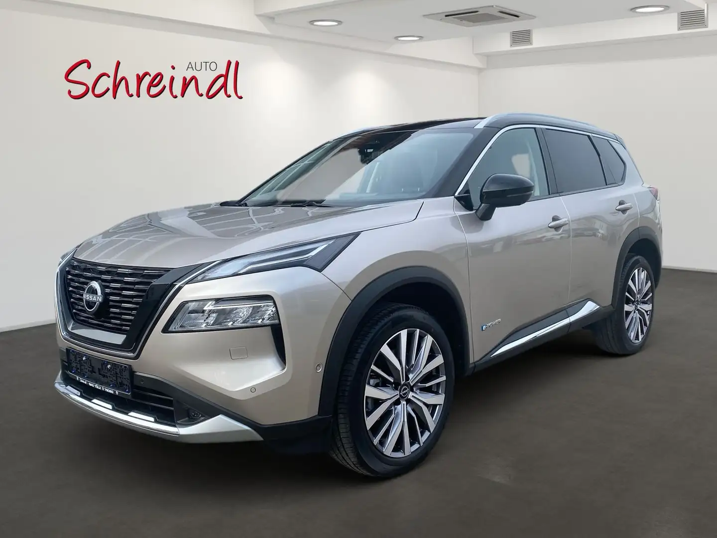 Nissan X-Trail Tekna+ e-4ORCE(4x4) 214PS AUTOM.,20Zoll Ezüst - 1