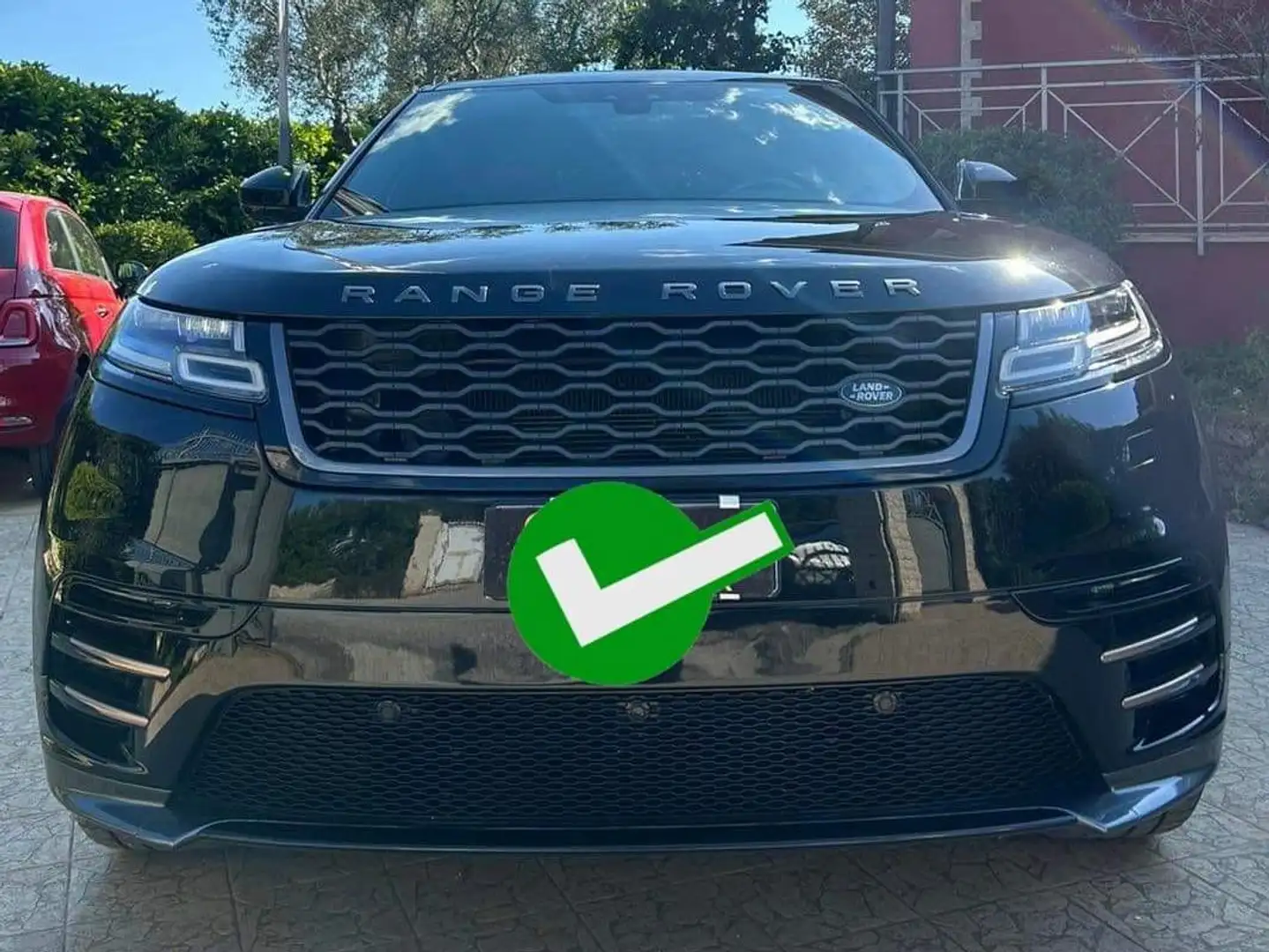 Land Rover Range Rover Velar Rover Velar 2019 2.0d i4 R-Dynamic HSE 240cv Nero - 1
