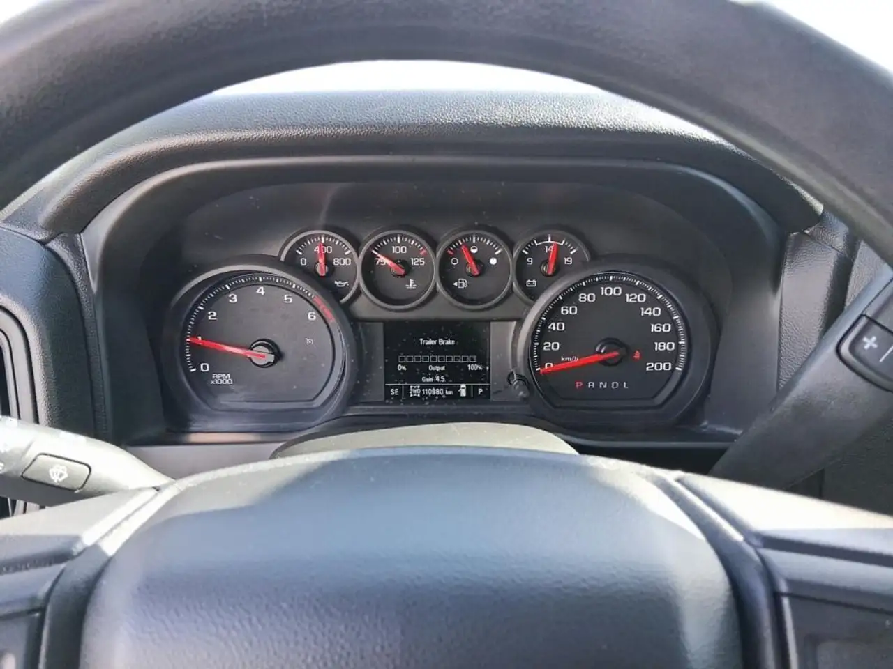 Chevrolet Silverado 2500 снимка Chevrolet Silverado 2500