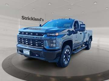CREW CAB CUSTOM 4X4