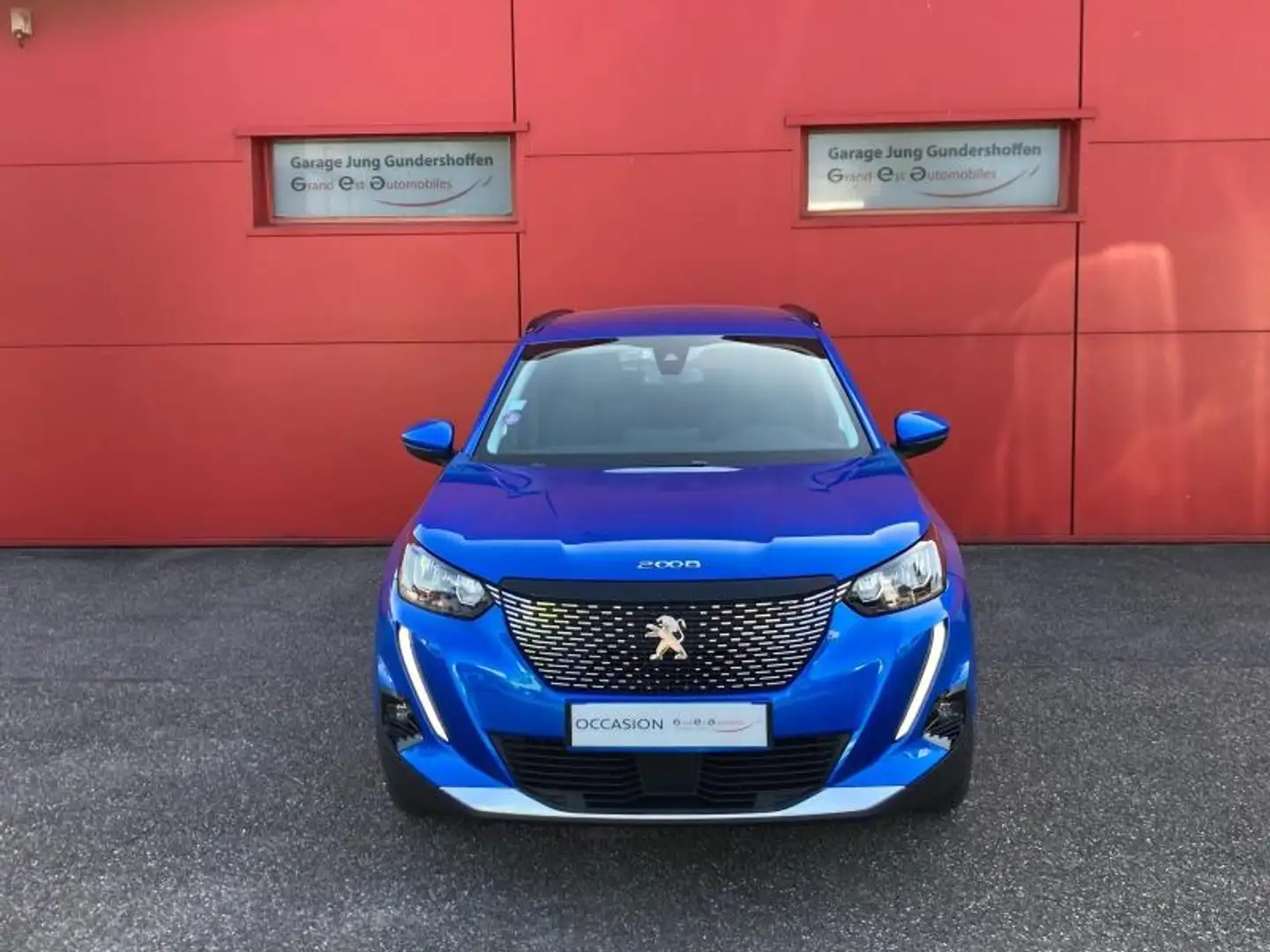Peugeot 2008 1.2 Essence 130ch S\u0026S Allure Pack EAT8/Eligib Bleu - 2