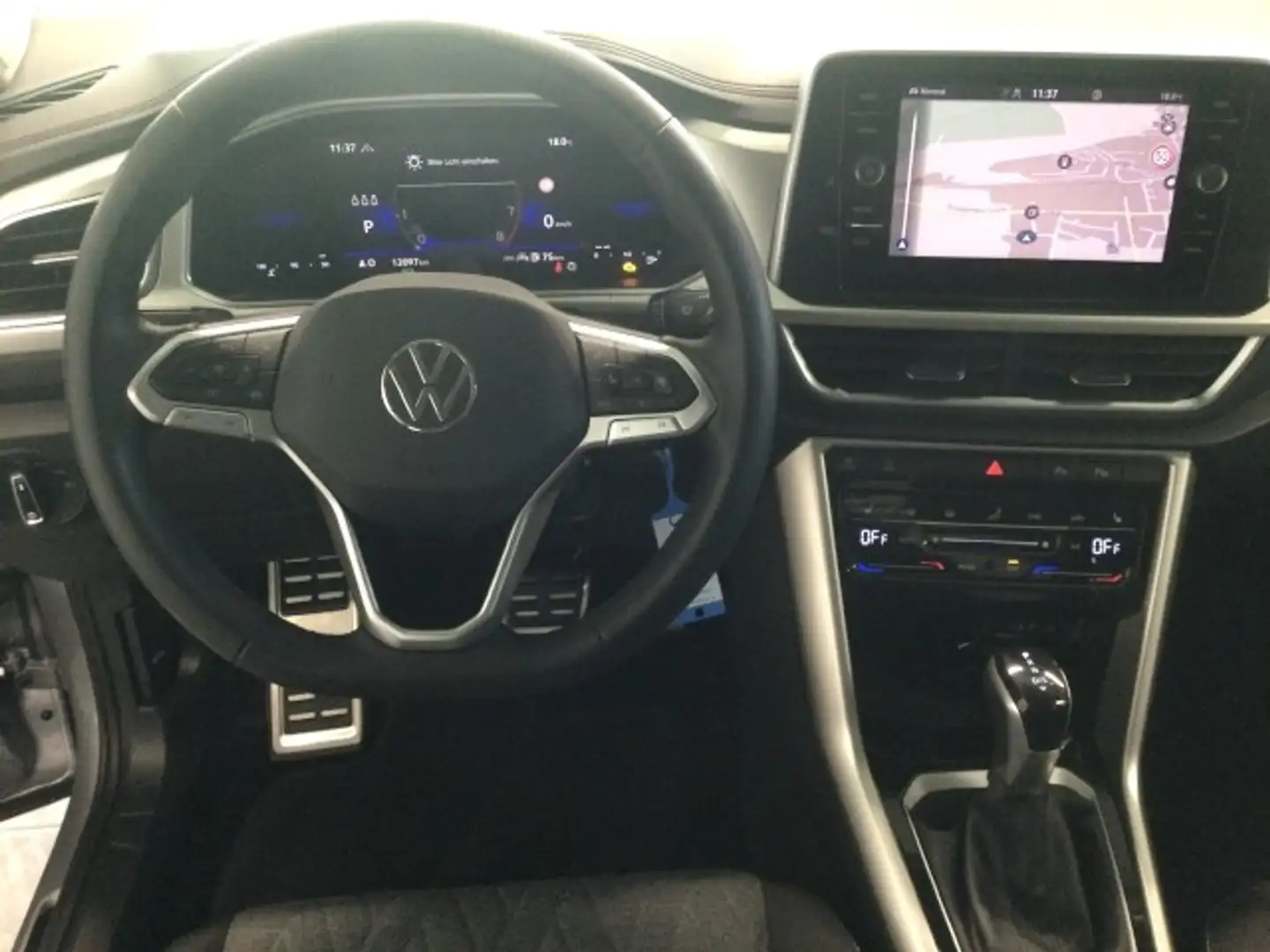 Volkswagen T-Roc 1.5 TSI DSG MOVE AHK Kamera ACC LED NAVI Klima Zwart - 2