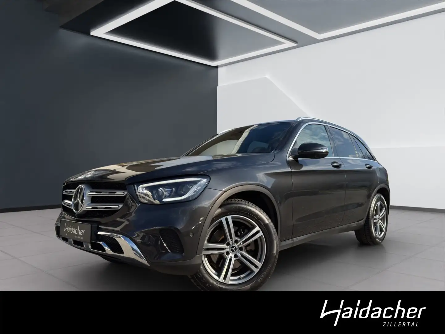 Mercedes-Benz GLC 220 d 4MATIC Distr PTS Shz Ambi FAP Mbeam Grau - 1