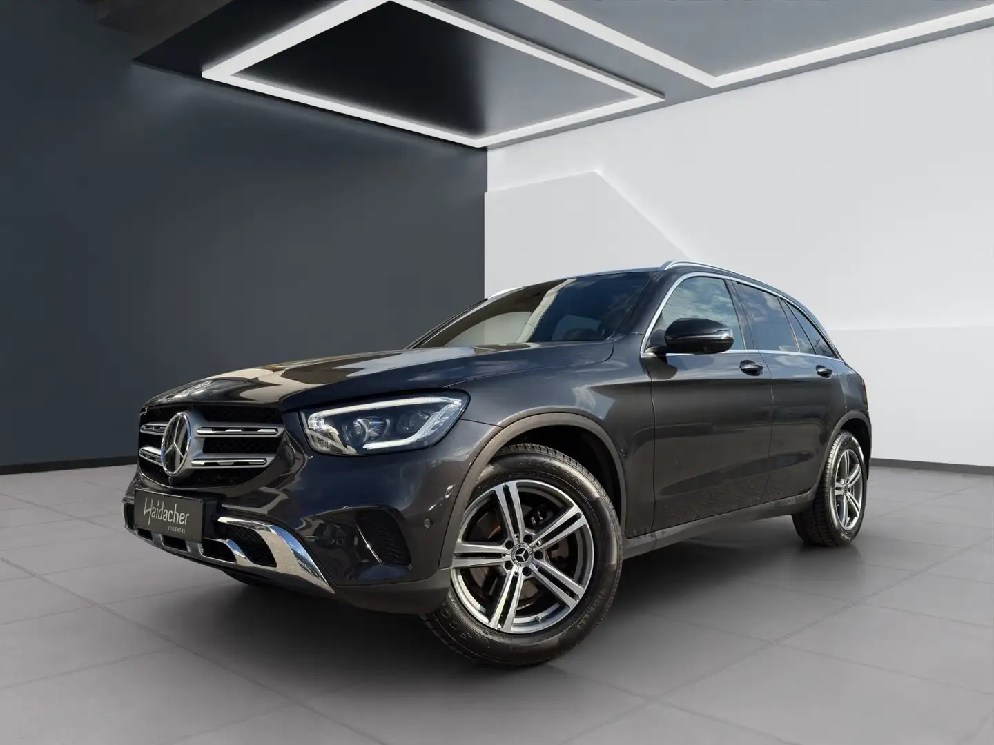 Mercedes-Benz GLC 220 d 4MATIC Distr PTS Shz Ambi FAP Mbeam Grau - 2