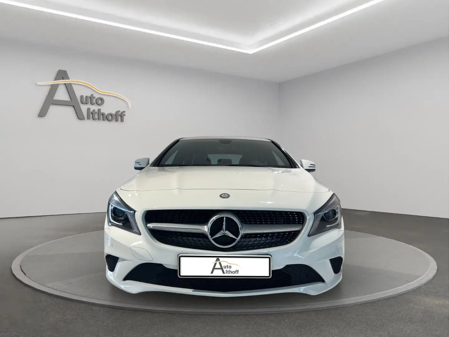 Mercedes-Benz CLA 200 CLA200 2.HD AUT KAMERA BT NAV TEMP BI-XENON FOX Bianco - 2