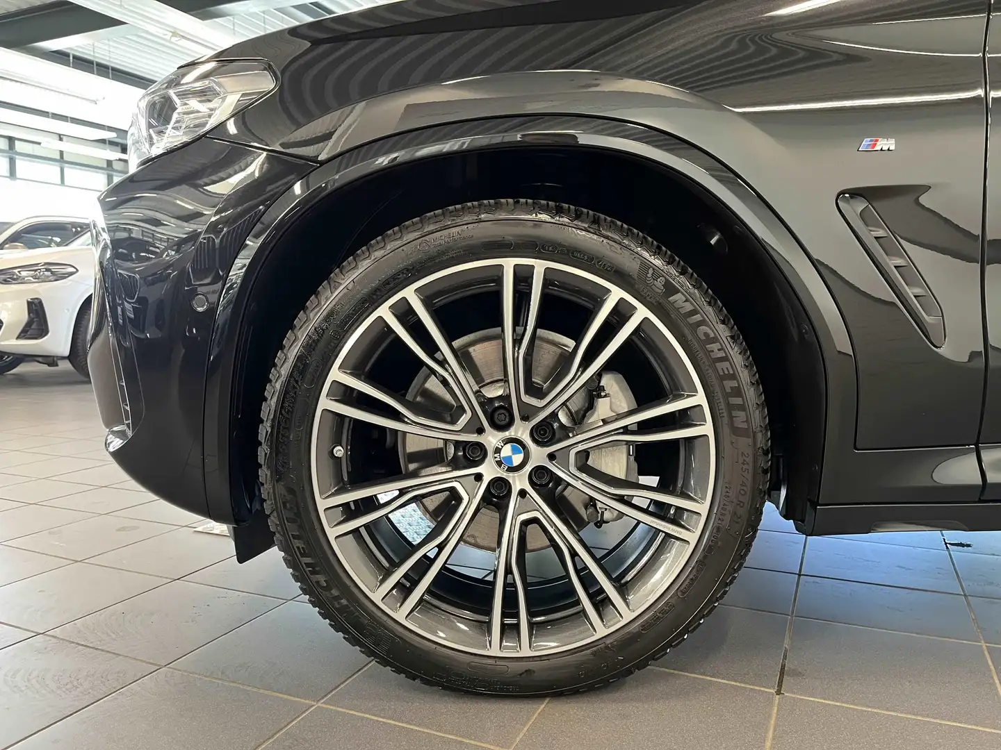 BMW X4 xDrive30d M Sport PANO ACC RFK NAVI LED DAB Noir - 2
