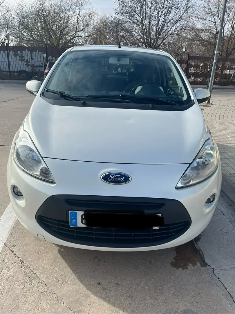 Ford Ka/Ka+ Ka 1.20 Auto-S&S Titanium+ Blanco - 2