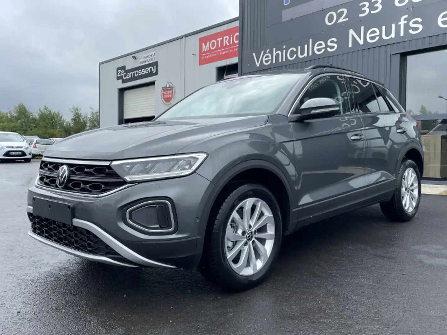Volkswagen T-Roc 2.0 TDI 150CH VW EDITION DSG7 Grijs - 1