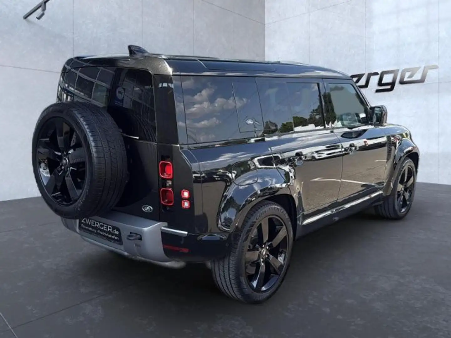 Land Rover Defender 110 D250 X-Dynamic HSE 7-Sitze 22"Alu LED Schwarz - 2