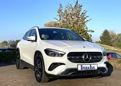 Mercedes-Benz GLA 200 GLA 200 AHK Volldigitales Display LED DAB RFK Navigation