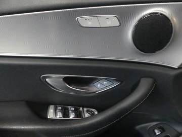 Bild 3 Mercedes-Benz E 200 AVANTGARDE, AHK, Night-Paket, PTS & 360° Kamera