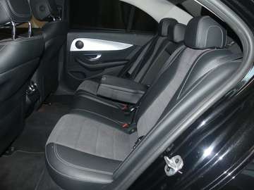 Bild 10 Mercedes-Benz E 200 AVANTGARDE, AHK, Night-Paket, PTS & 360° Kamera