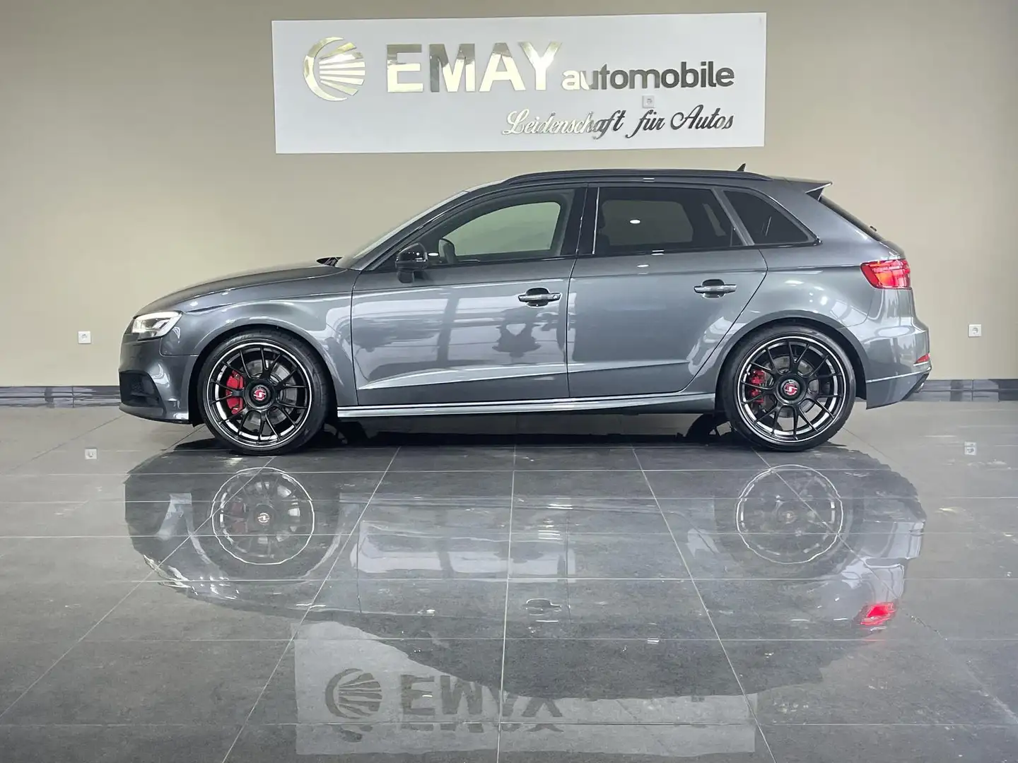 Audi S3 Sportback  quattro //Navi/LED/T.leder/ Grau - 1