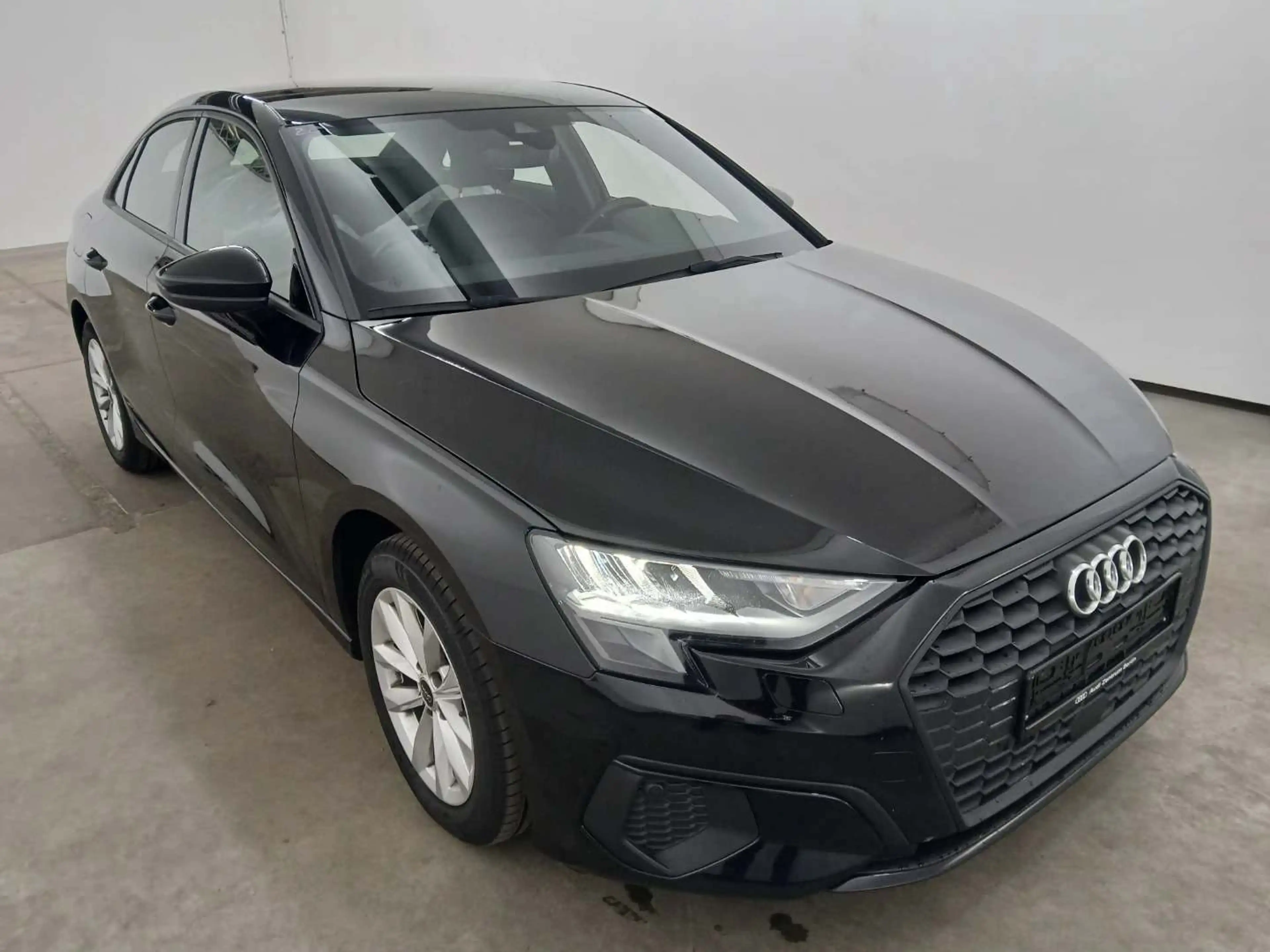 Audi A3 AUDI A3 35 TDI S tronic Limou*Virtual*ACC*LANE*NAV*8fach*LED