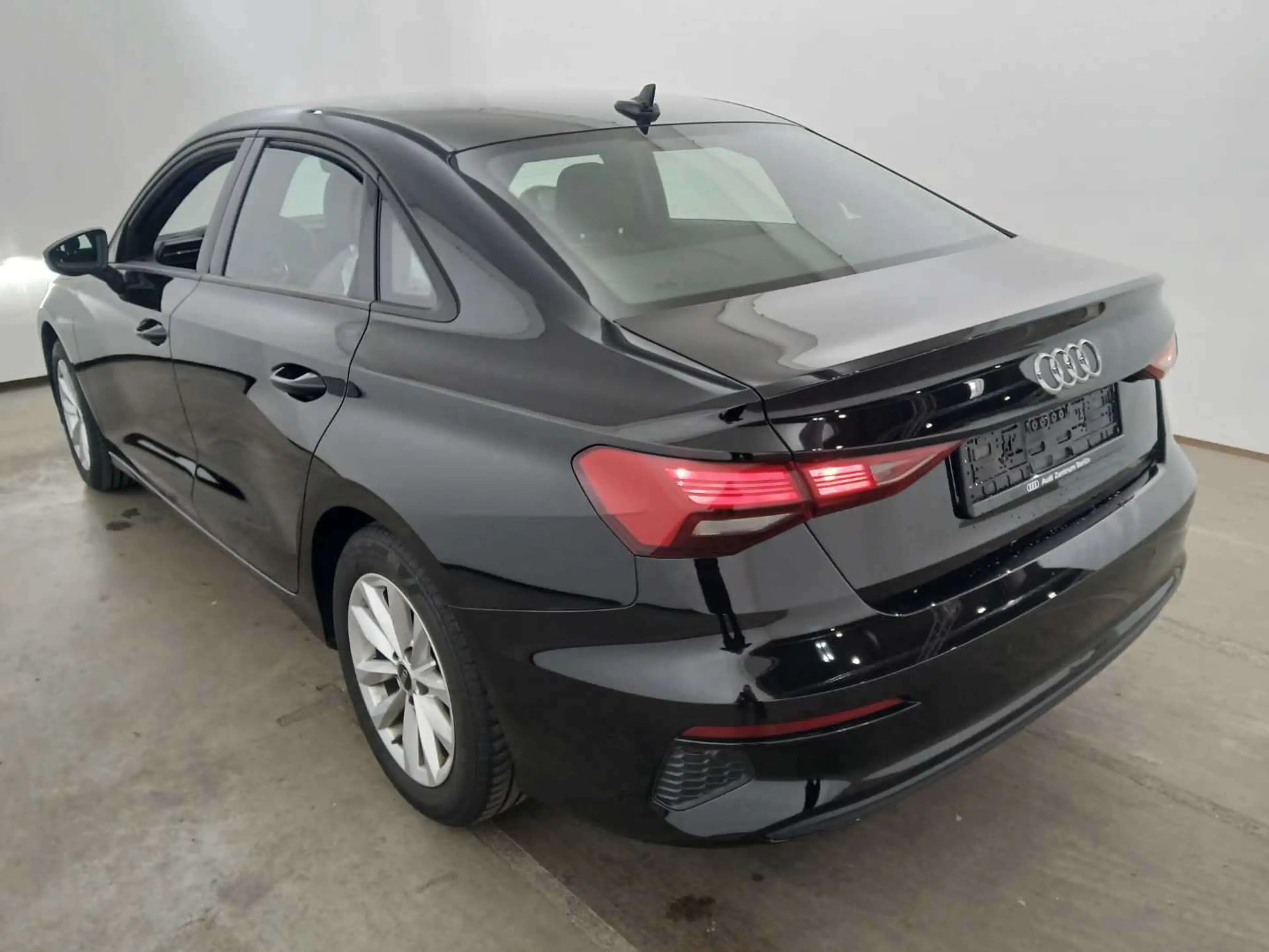Audi A3 AUDI A3 35 TDI S tronic Limou*Virtual*ACC*LANE*NAV*8fach*LED — photo 8
