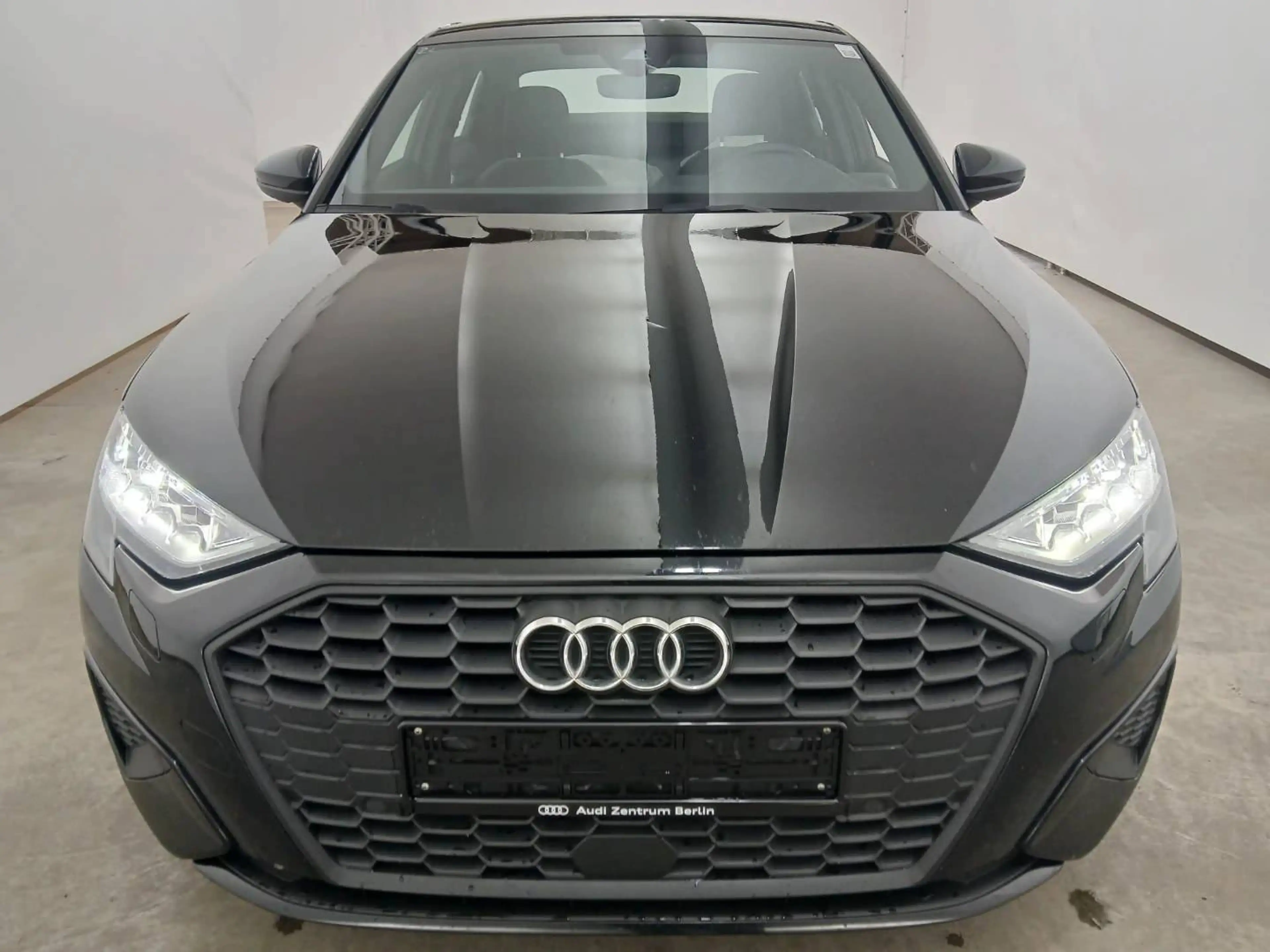 Audi A3 AUDI A3 35 TDI S tronic Limou*Virtual*ACC*LANE*NAV*8fach*LED — photo 2