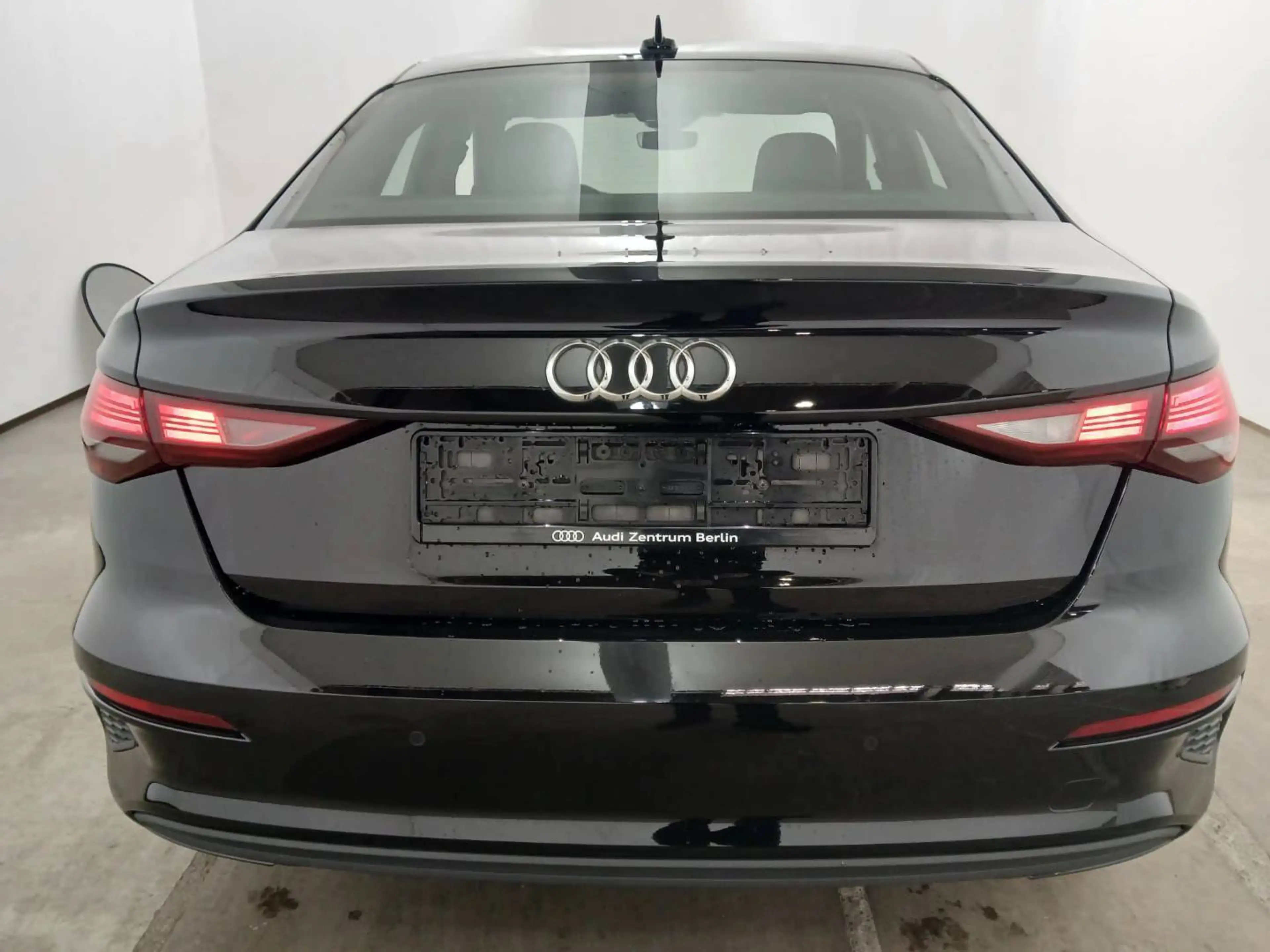 Audi A3 AUDI A3 35 TDI S tronic Limou*Virtual*ACC*LANE*NAV*8fach*LED — photo 5