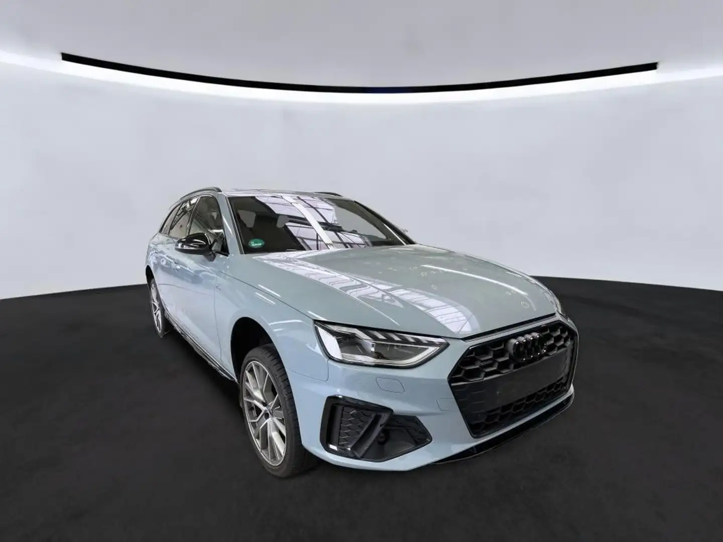 Audi A4 2.0 TDI S-Line Competition*BLACK*PANO*MATRIX* - 2