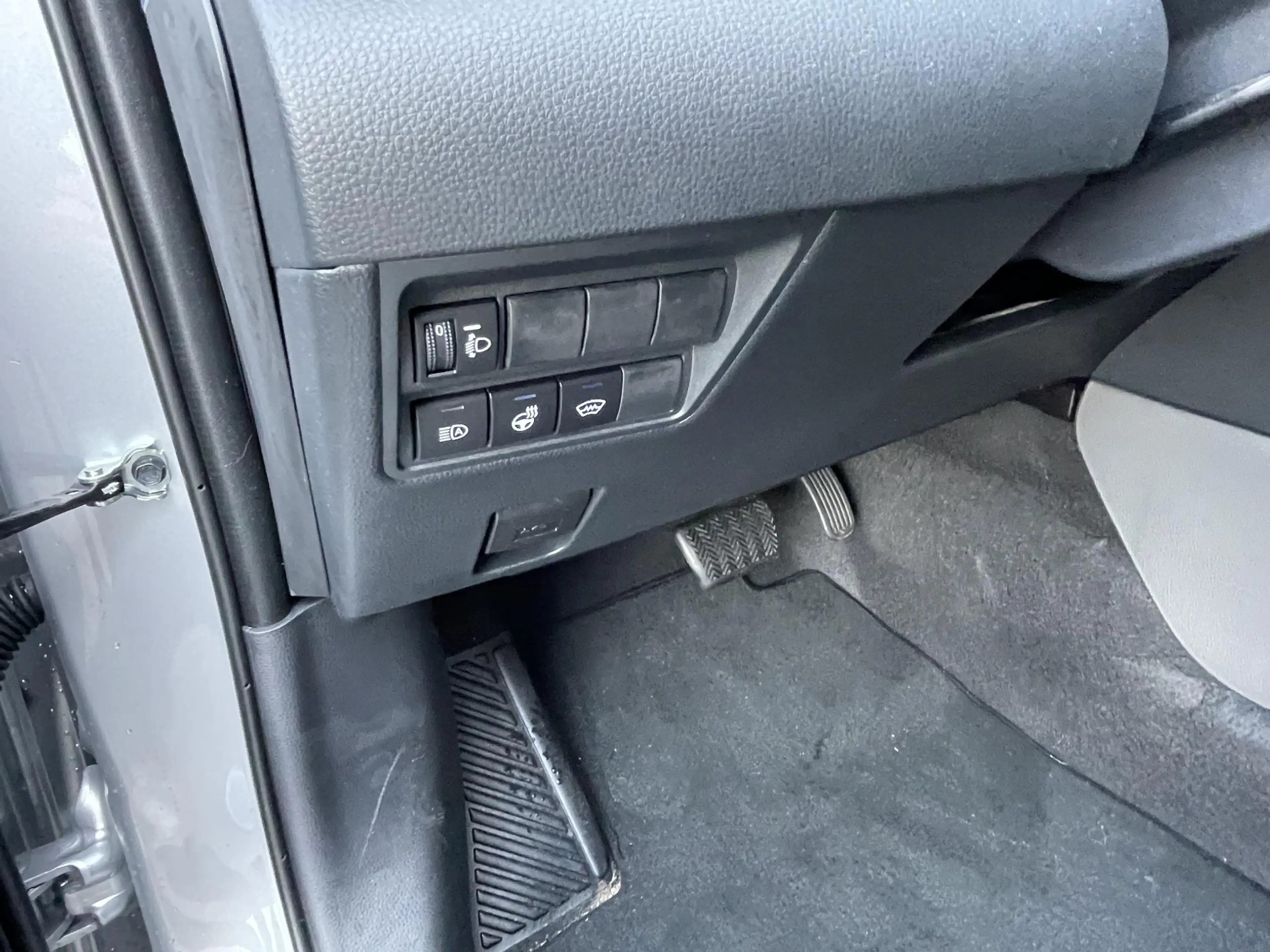 Toyota Yaris Cross 1.5 Hybrid 115 Dynamic incl Comfort pack — photo 6