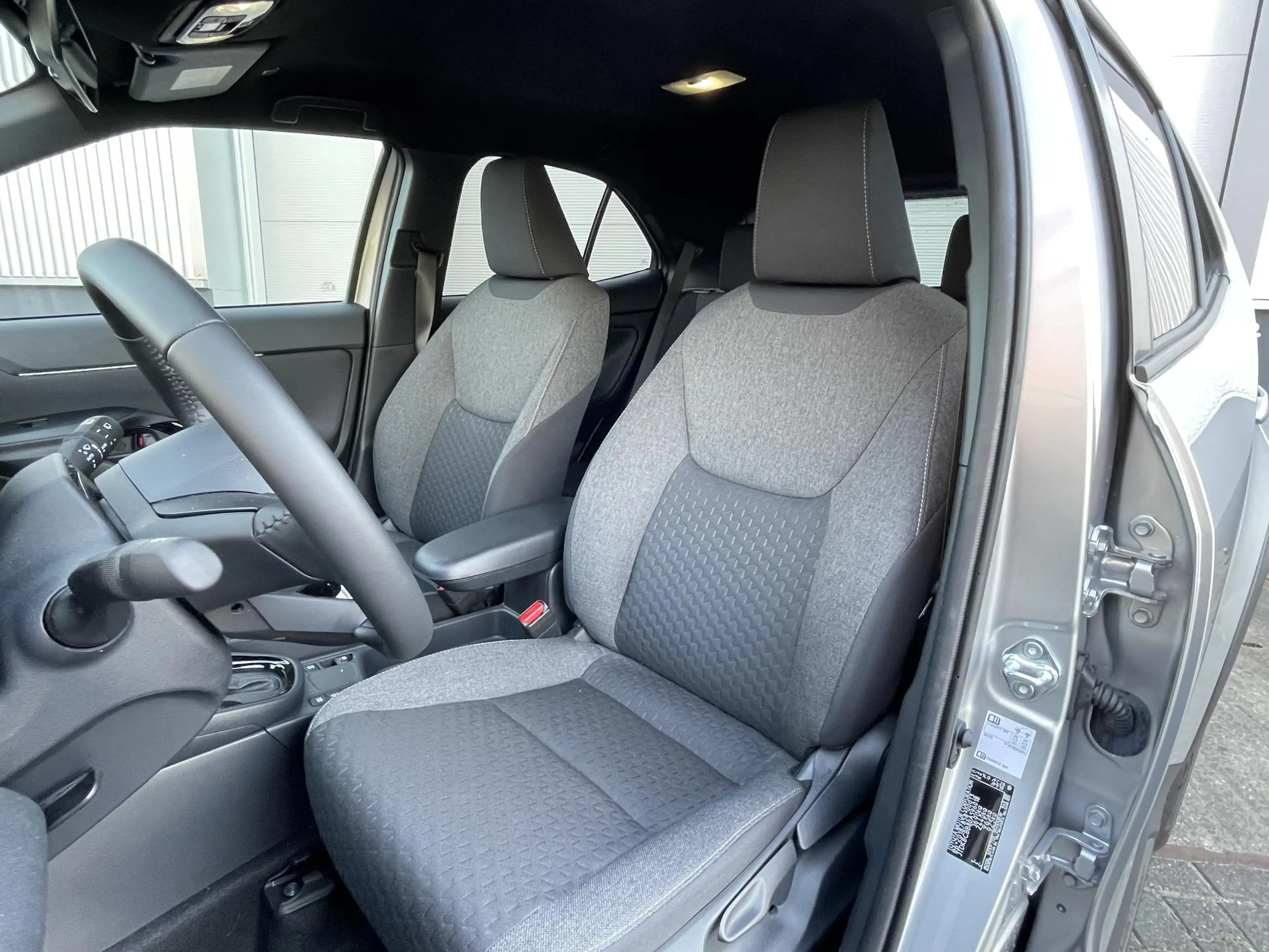 Toyota Yaris Cross 1.5 Hybrid 115 Dynamic incl Comfort pack — photo 3