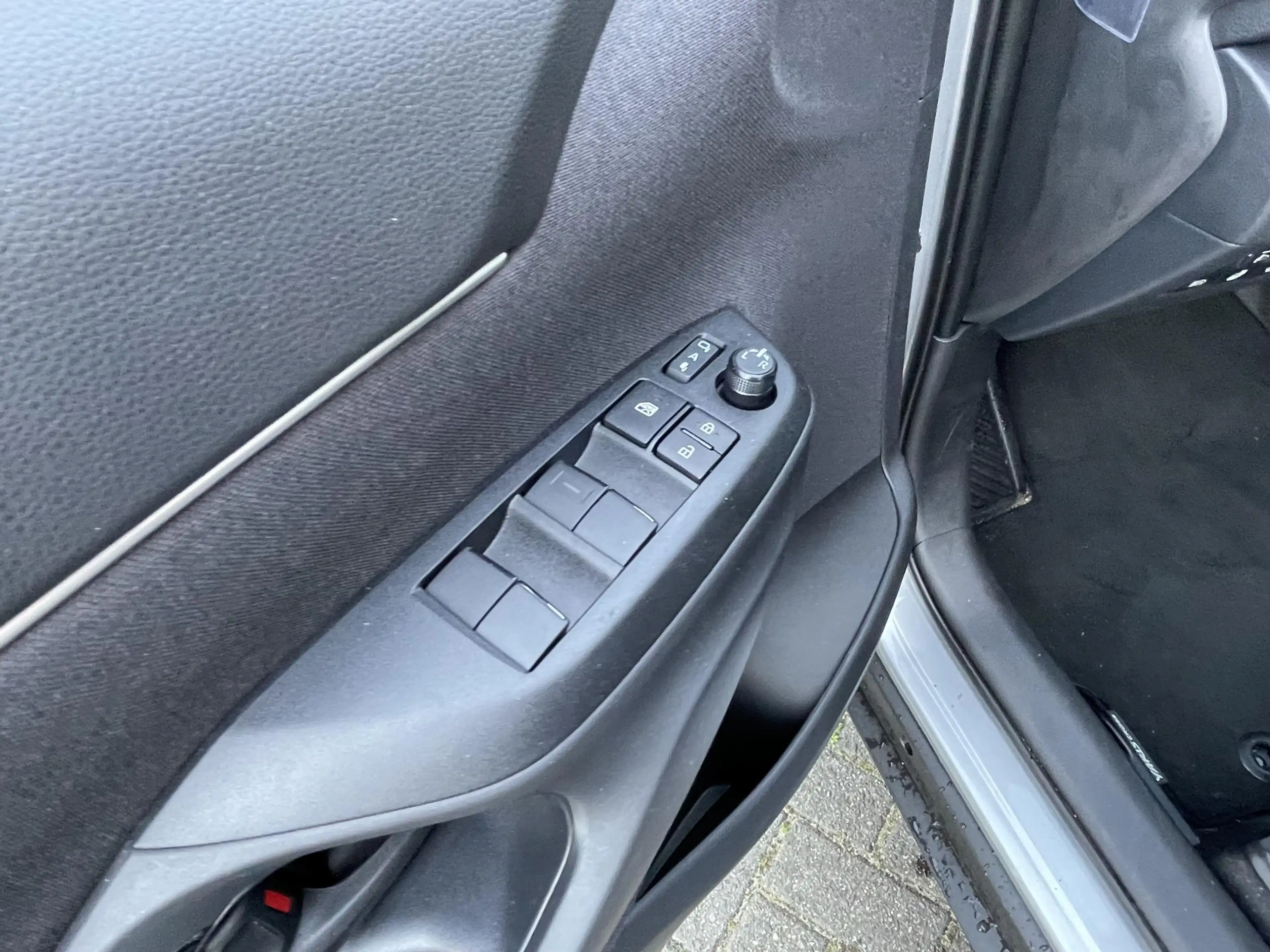 Toyota Yaris Cross 1.5 Hybrid 115 Dynamic incl Comfort pack — photo 5