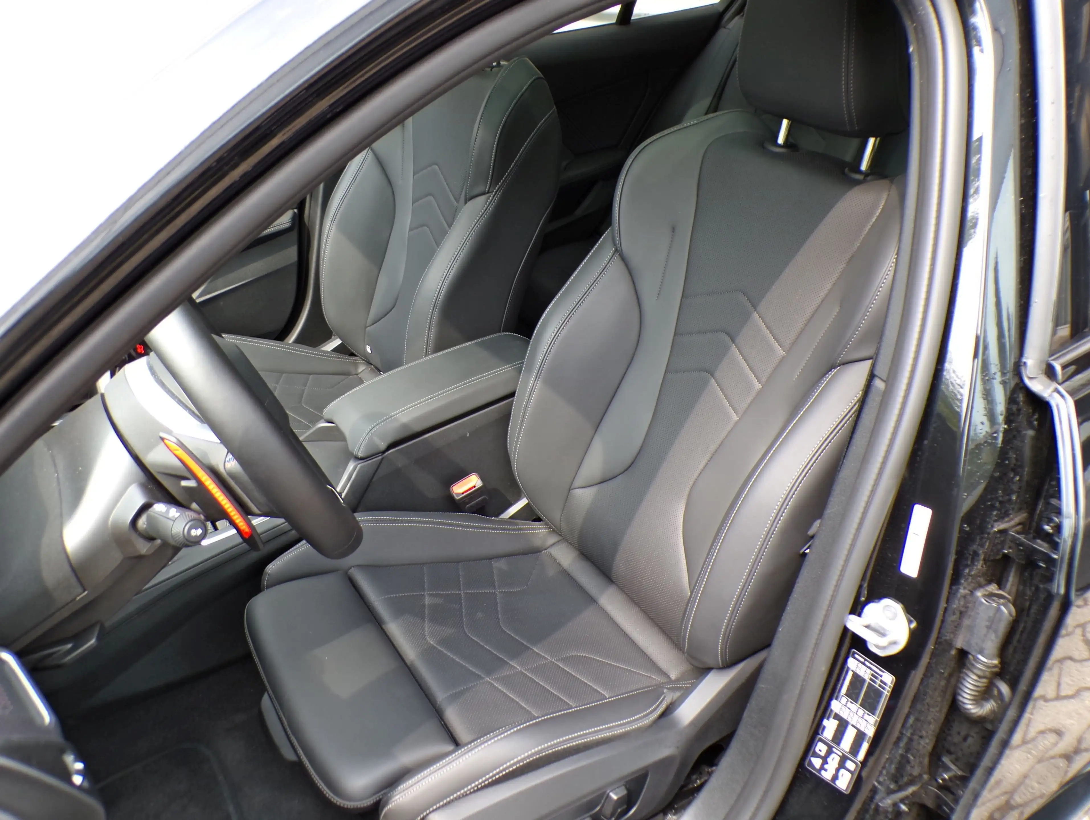 BMW 135 M xDrive Panorama HiFi-h/k 360° HuD adLED SH — photo 7