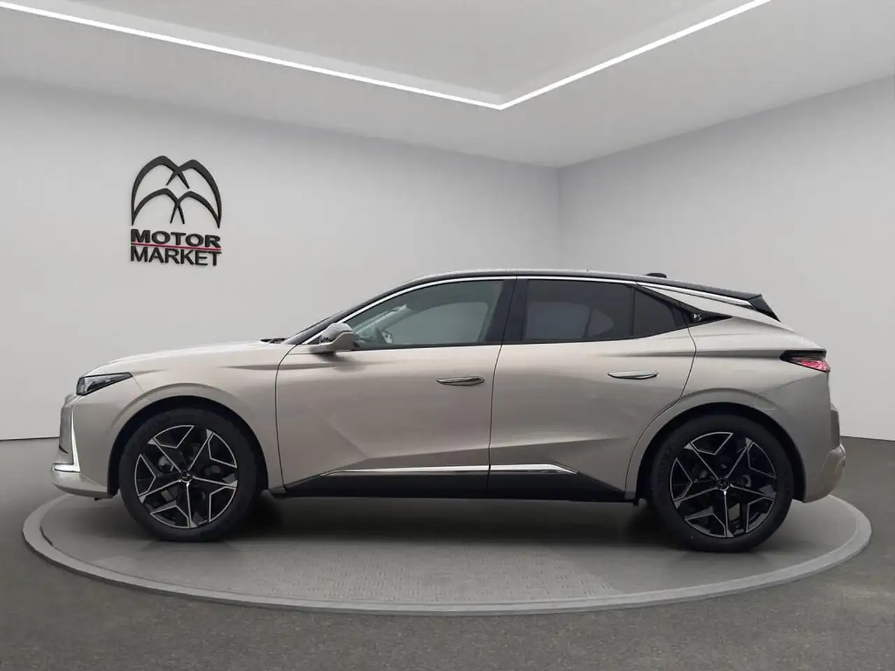 DS Automobiles DS 4 2025