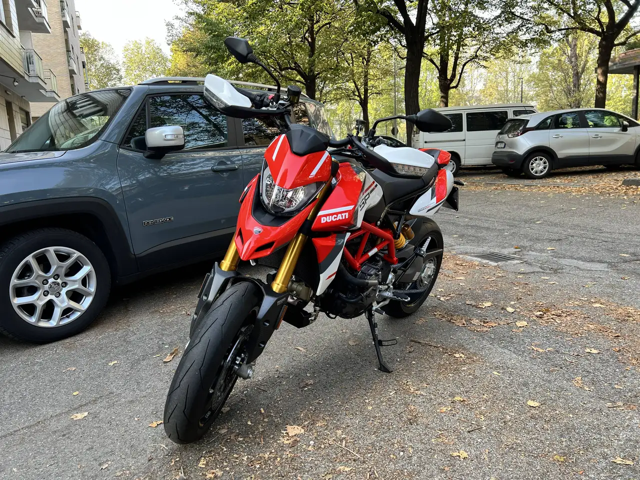 Ducati Hypermotard 950