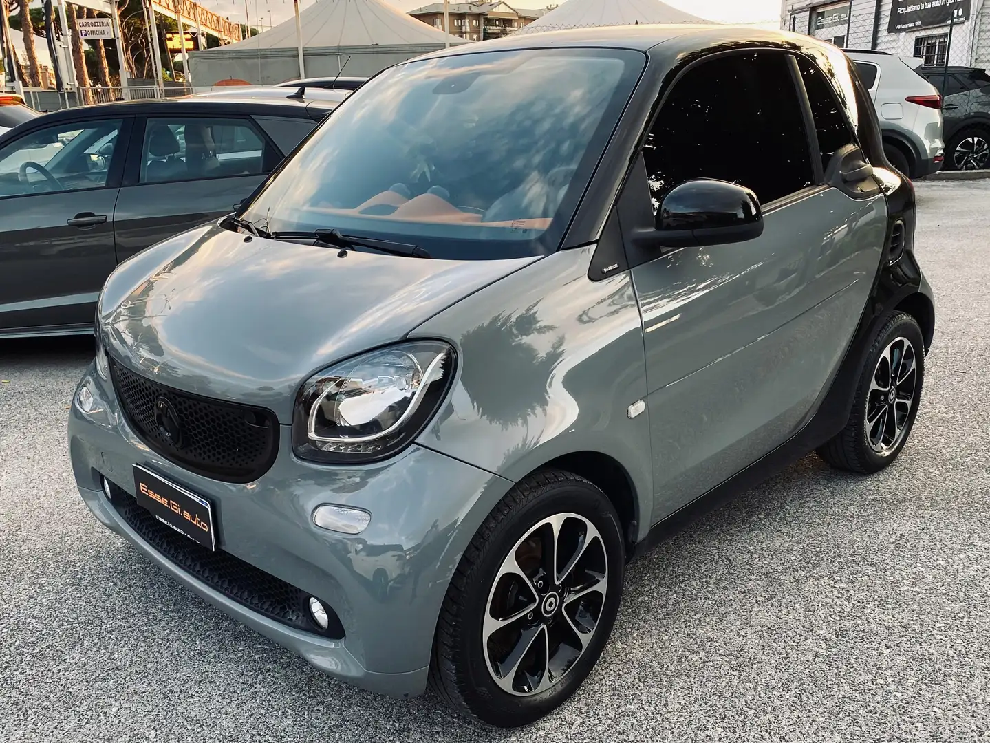 smart forTwo Urban **POSS.PACK MEDIA**VED.NOTE Grigio - 1