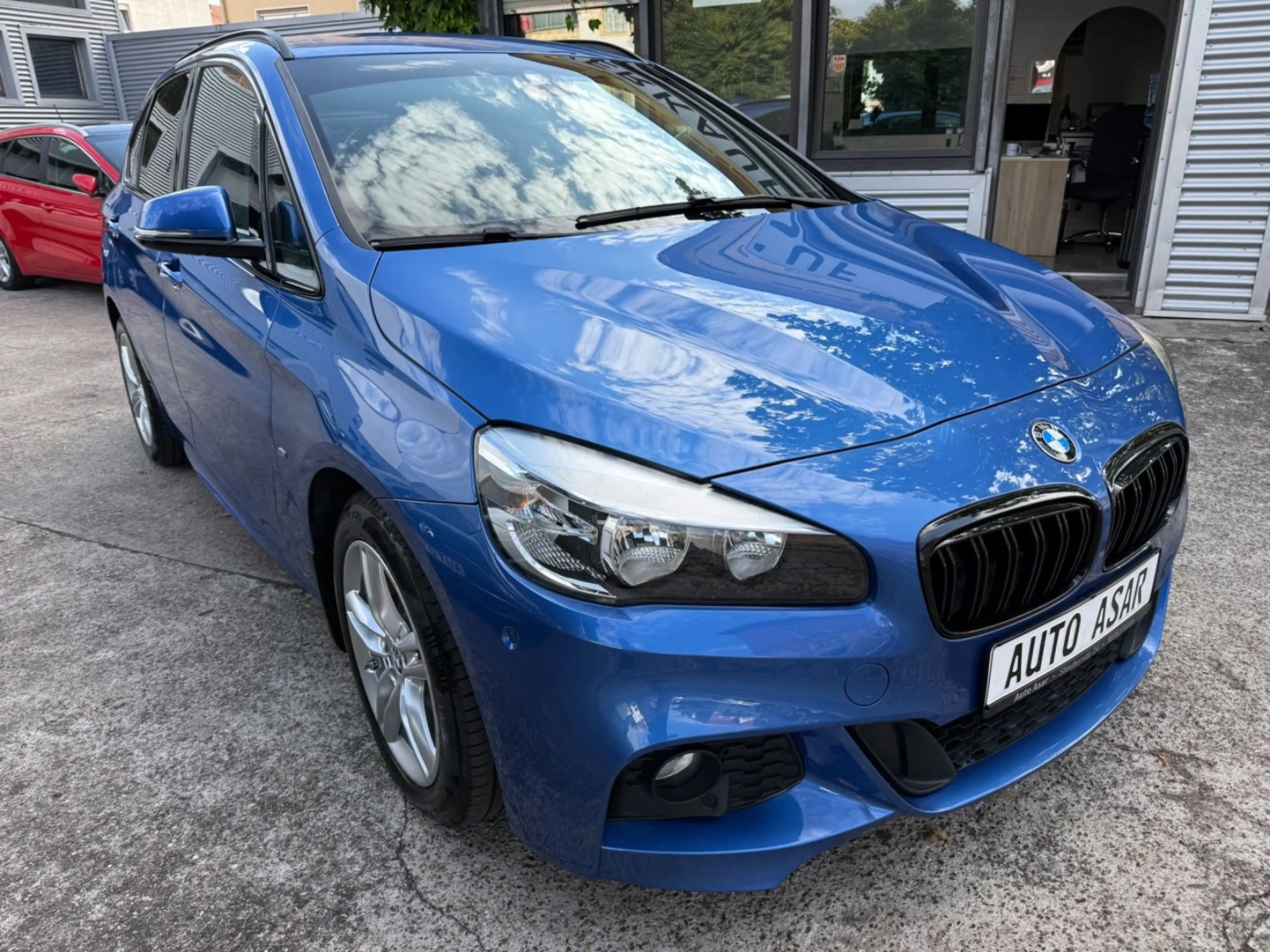 BMW 216 d Active Tourer M-PAKET/PDC/AHK/TEMPO/ — photo 4