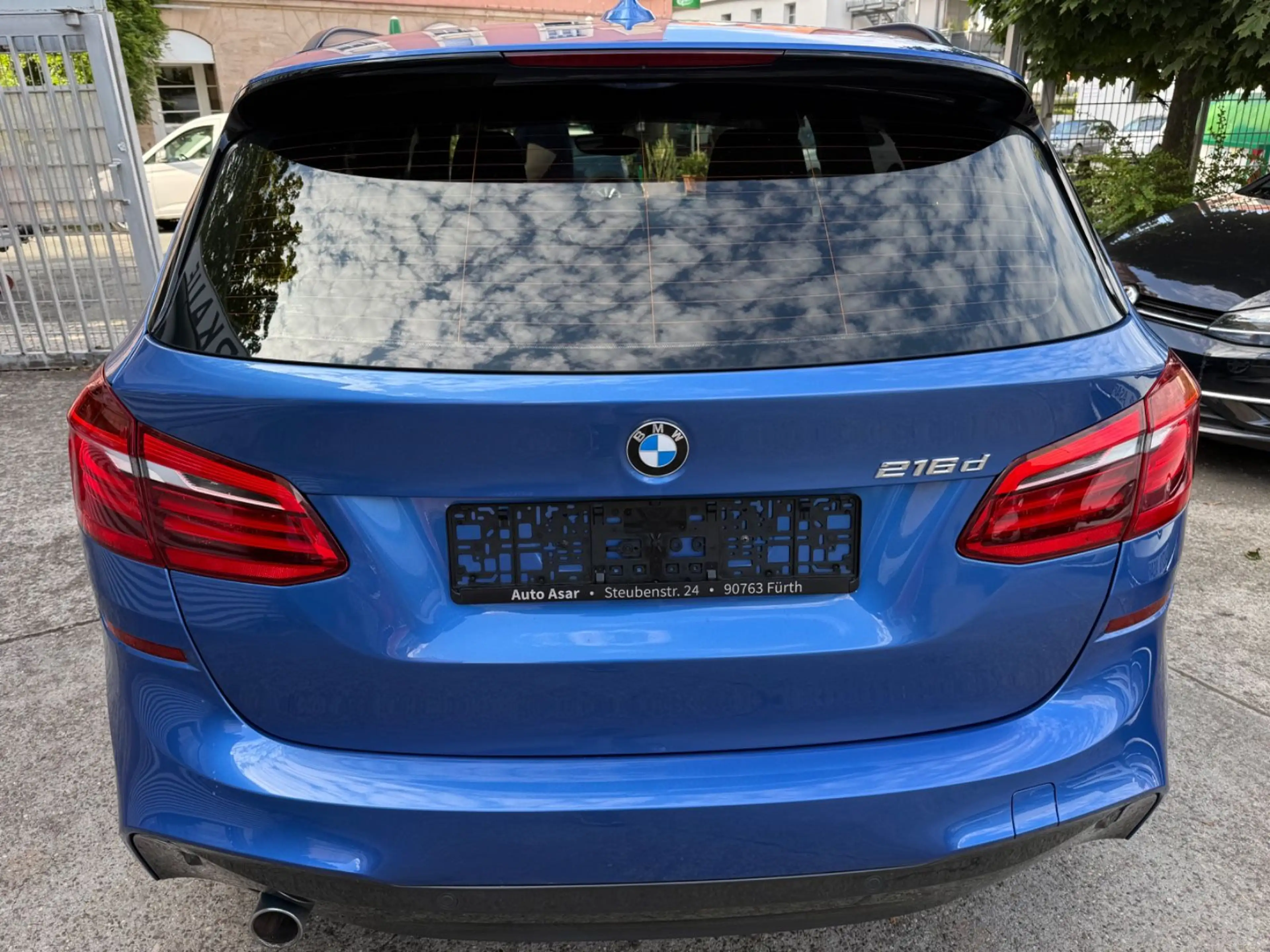 BMW 216 d Active Tourer M-PAKET/PDC/AHK/TEMPO/ — photo 9