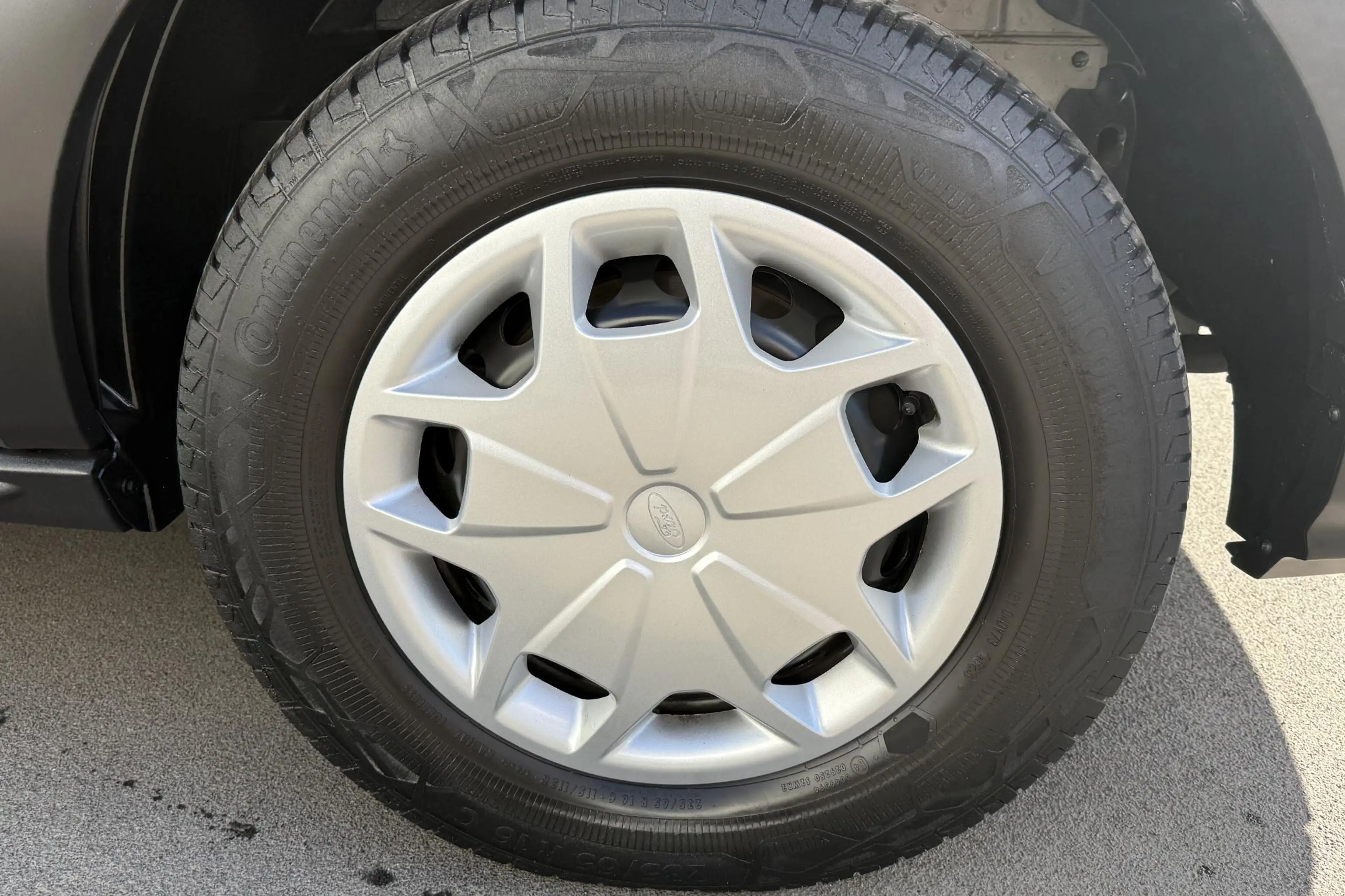 Ford Transit 350 2.0 TDCI L3H2 Trend — photo 5