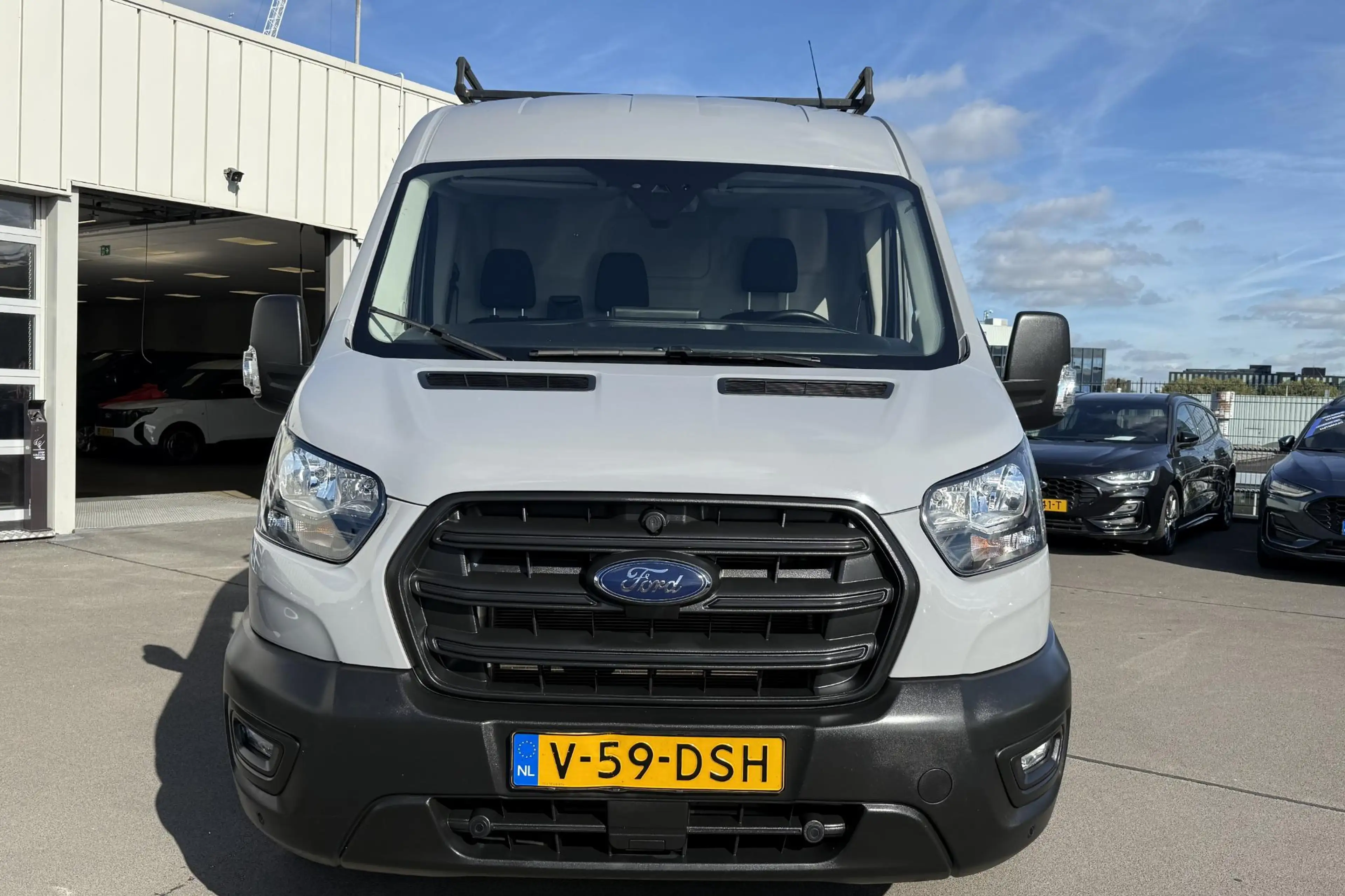 Ford Transit 350 2.0 TDCI L3H2 Trend — photo 7