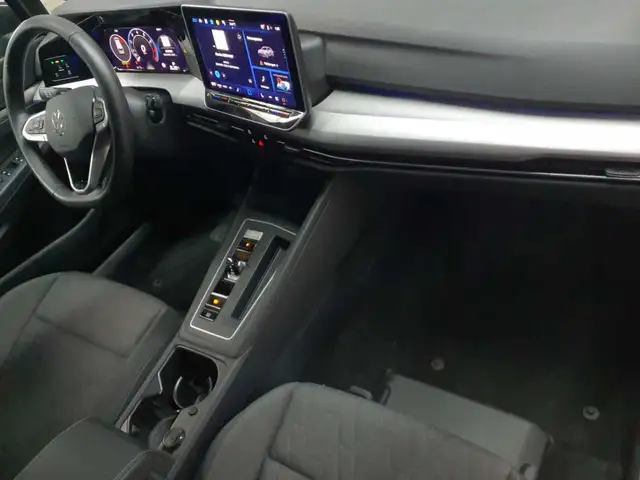 Volkswagen Golf view 9