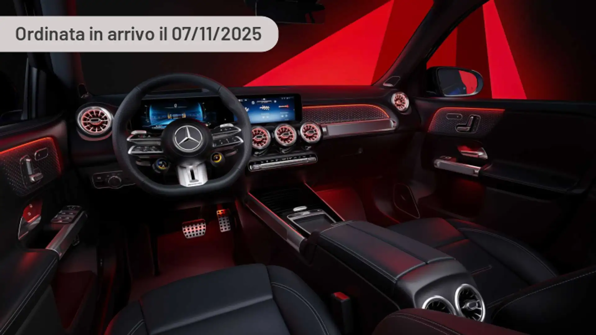 Mercedes-Benz GLB 35 AMG 35 4Matic AMG Premium Plus Stříbrná - 1