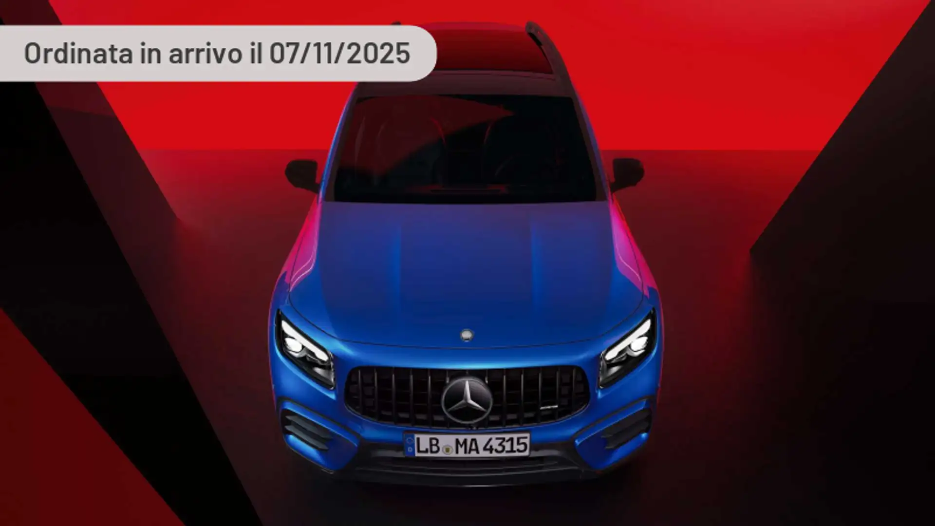 Mercedes-Benz GLB 35 AMG 35 4Matic AMG Premium Plus Stříbrná - 2