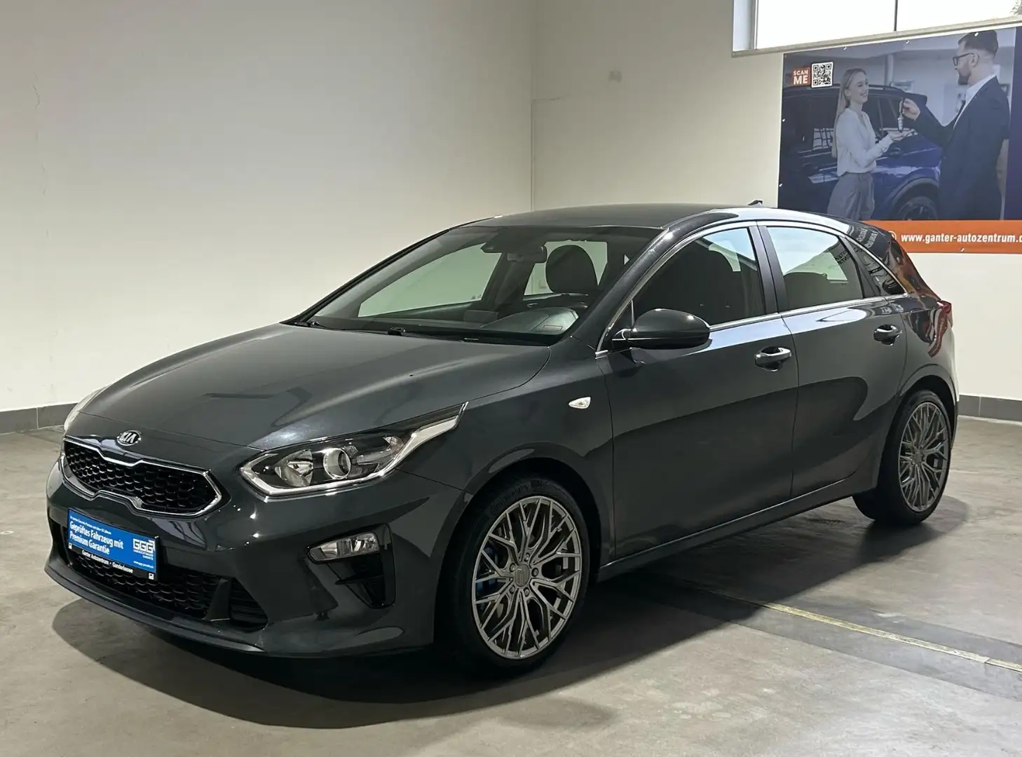 Kia Ceed / cee'd 1.4 T-GDI Vision RFK+18ZOLL+NAVI+SHZ Grigio - 1