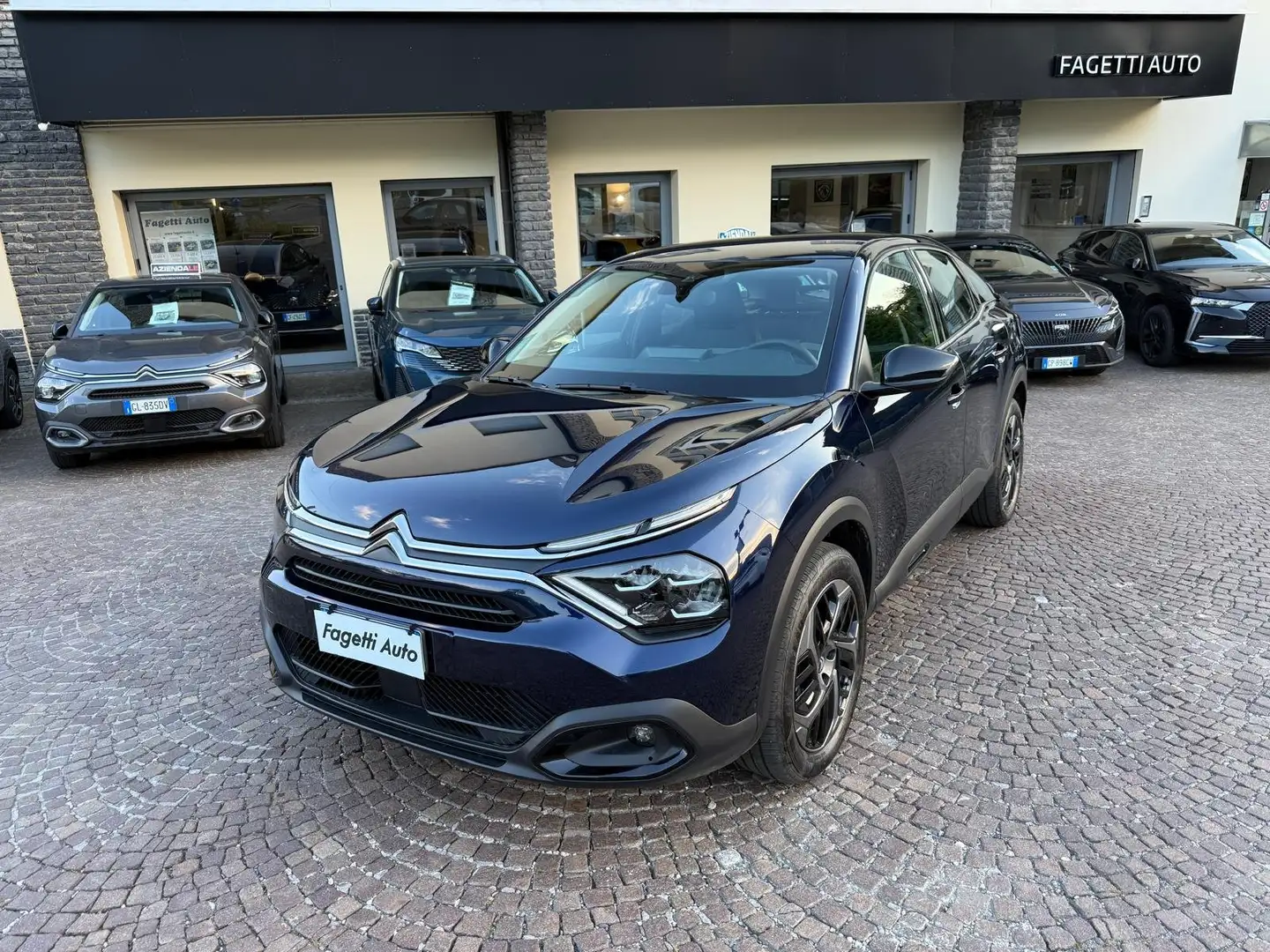 Citroen C4 1.2 PURETECH 130CV PLUS Azul - 1