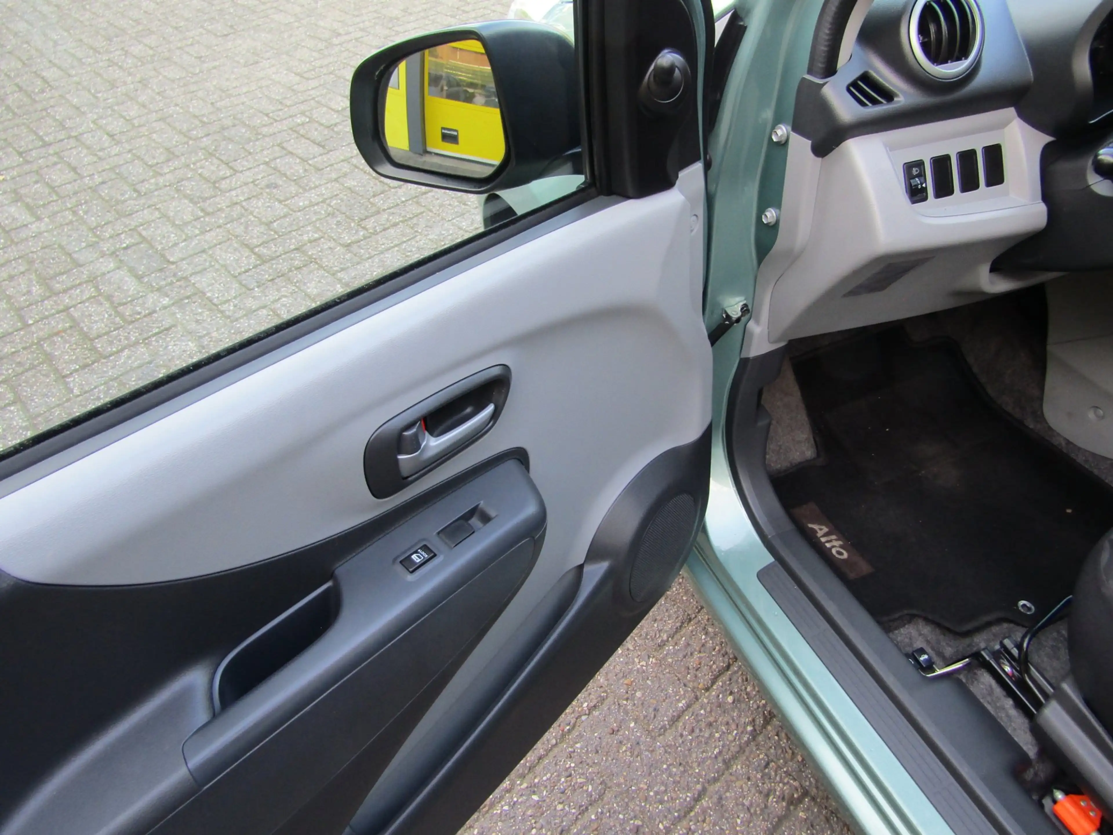 Suzuki Alto 1.0 Comfort / Automaat / Nieuwstraat / 51313 km — photo 9