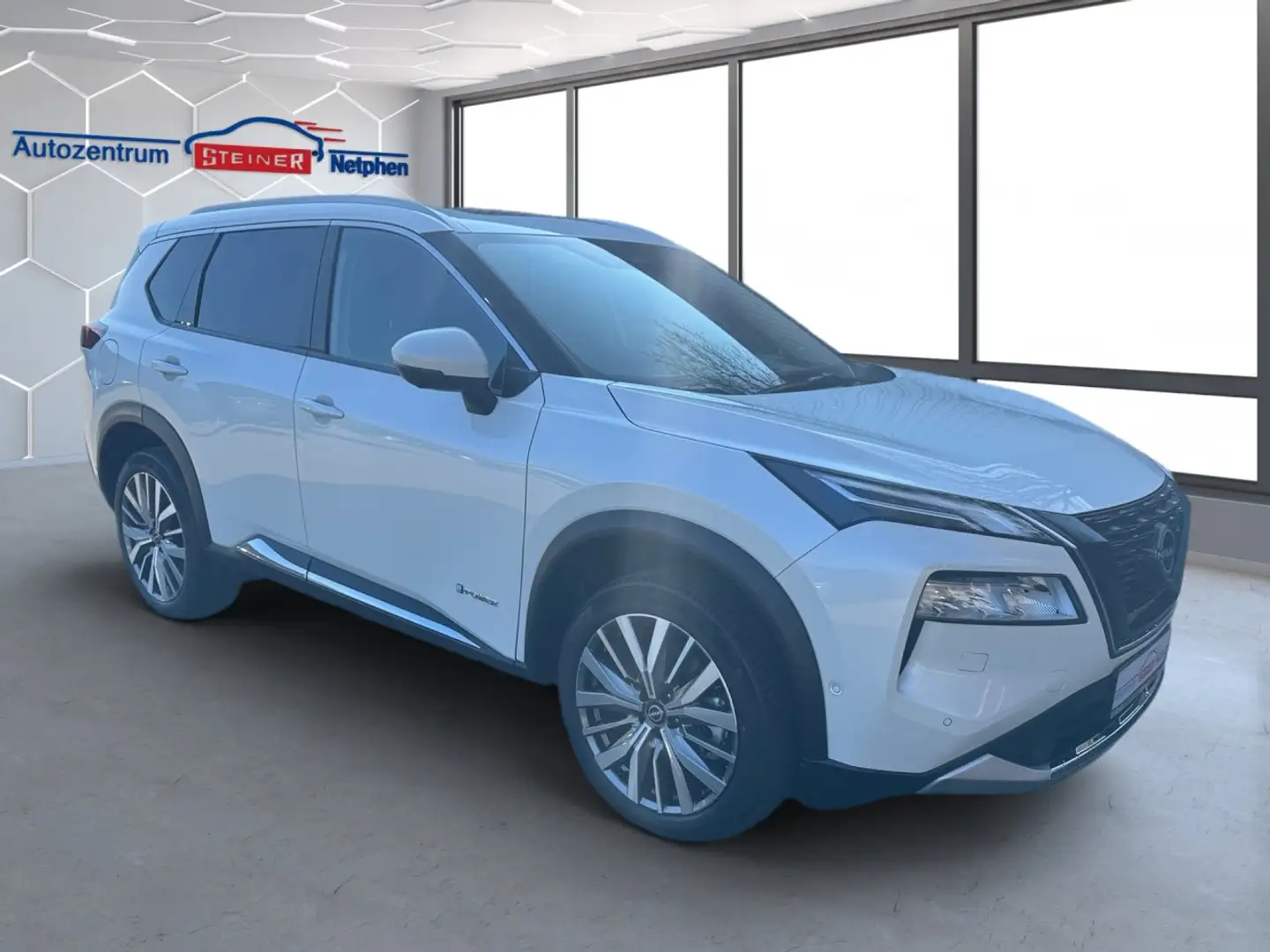 Nissan X-Trail Tekna Plus ePOWER 4x4 7-Sitze 20Zoll AHK Klima Bianco - 2