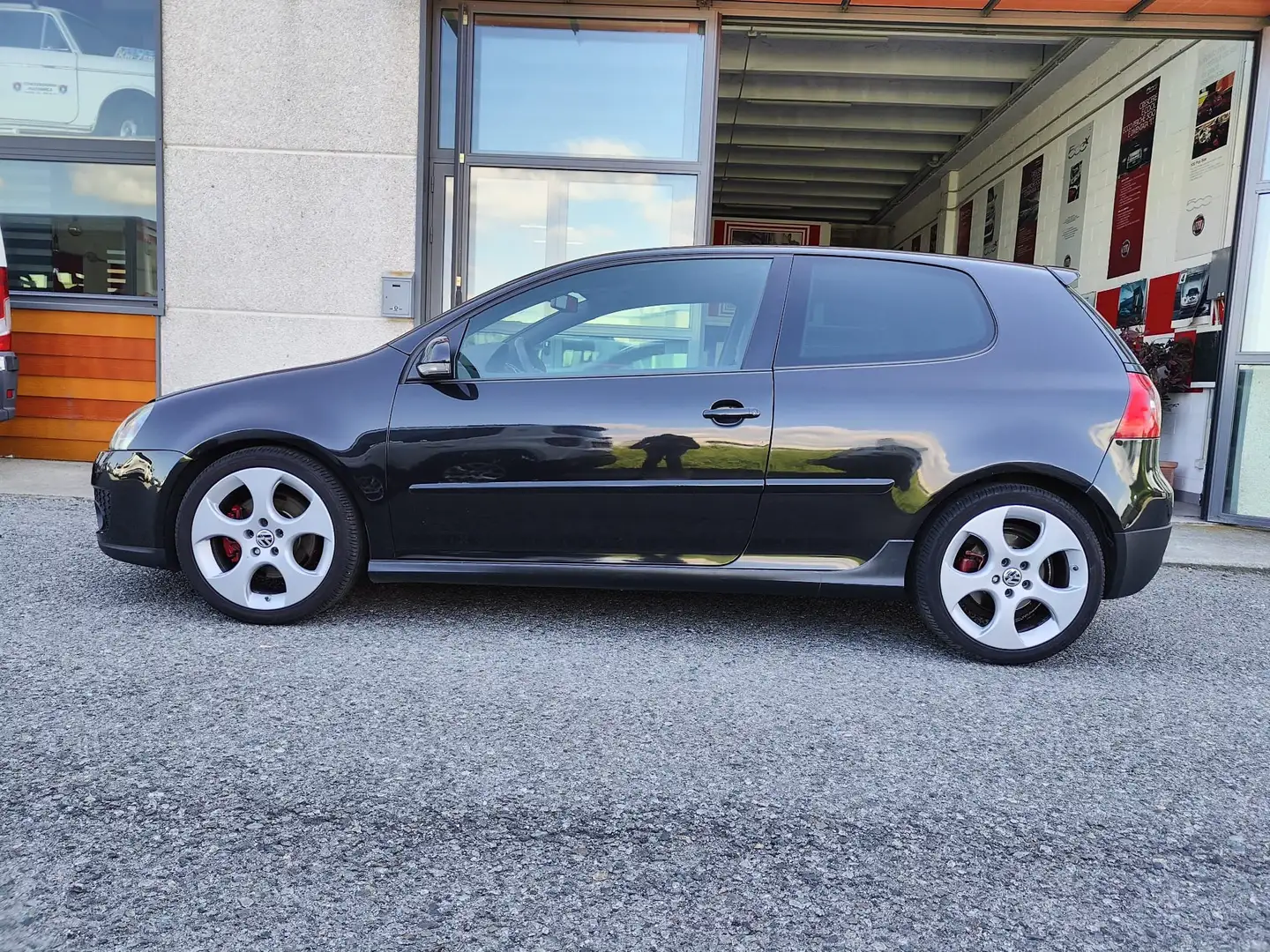 Volkswagen Golf GTI Golf 3p 2.0 tfsi Gti Noir - 2