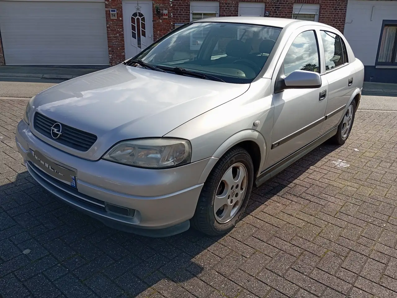 Opel Astra 1.8i 16V Century