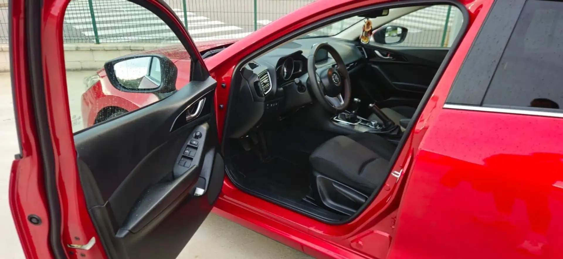 Mazda 3 Mazda3 2.0 Luxury Navegador 88kW - 2