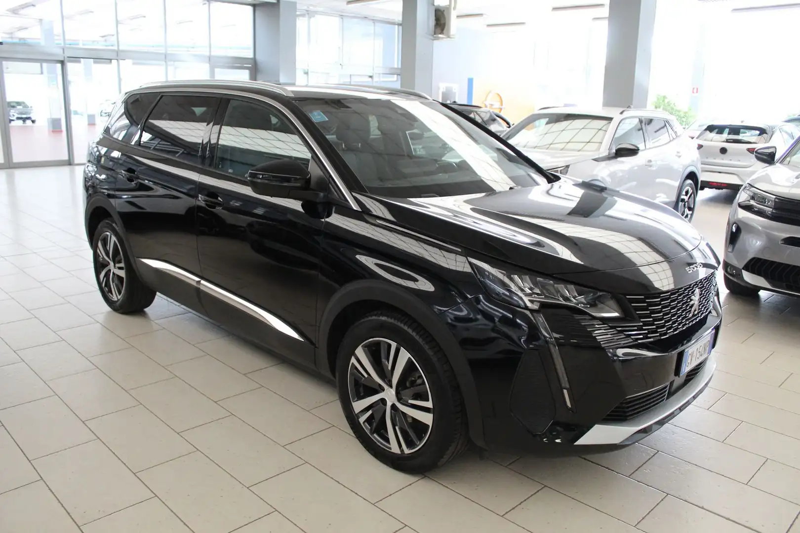 Peugeot 5008 5008 BlueHDi 130 S&S EAT8 Allure Pack Schwarz - 2