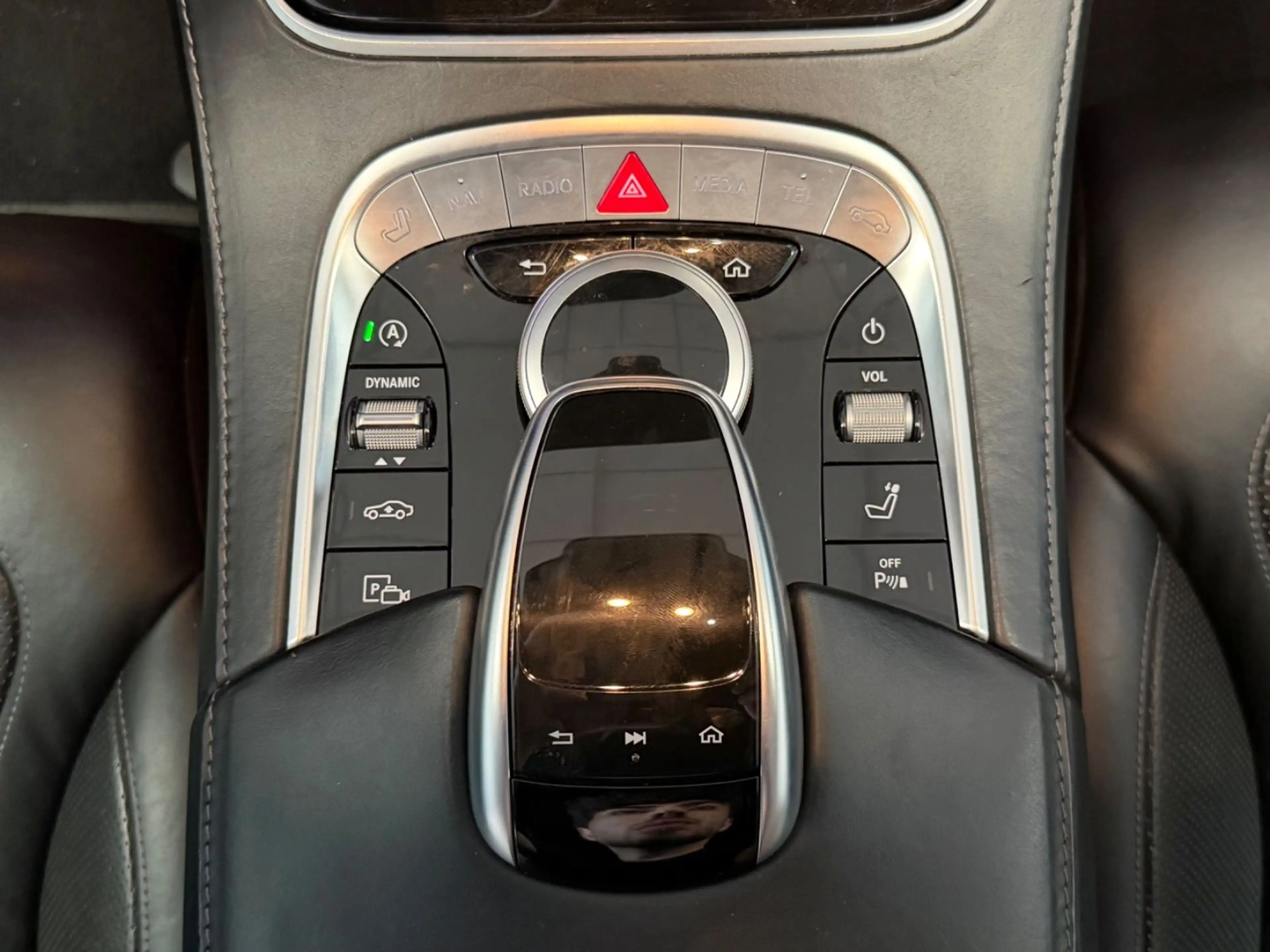 Mercedes-Benz S 400 d 4Matic AMG Line / SHZ / LED — photo 26